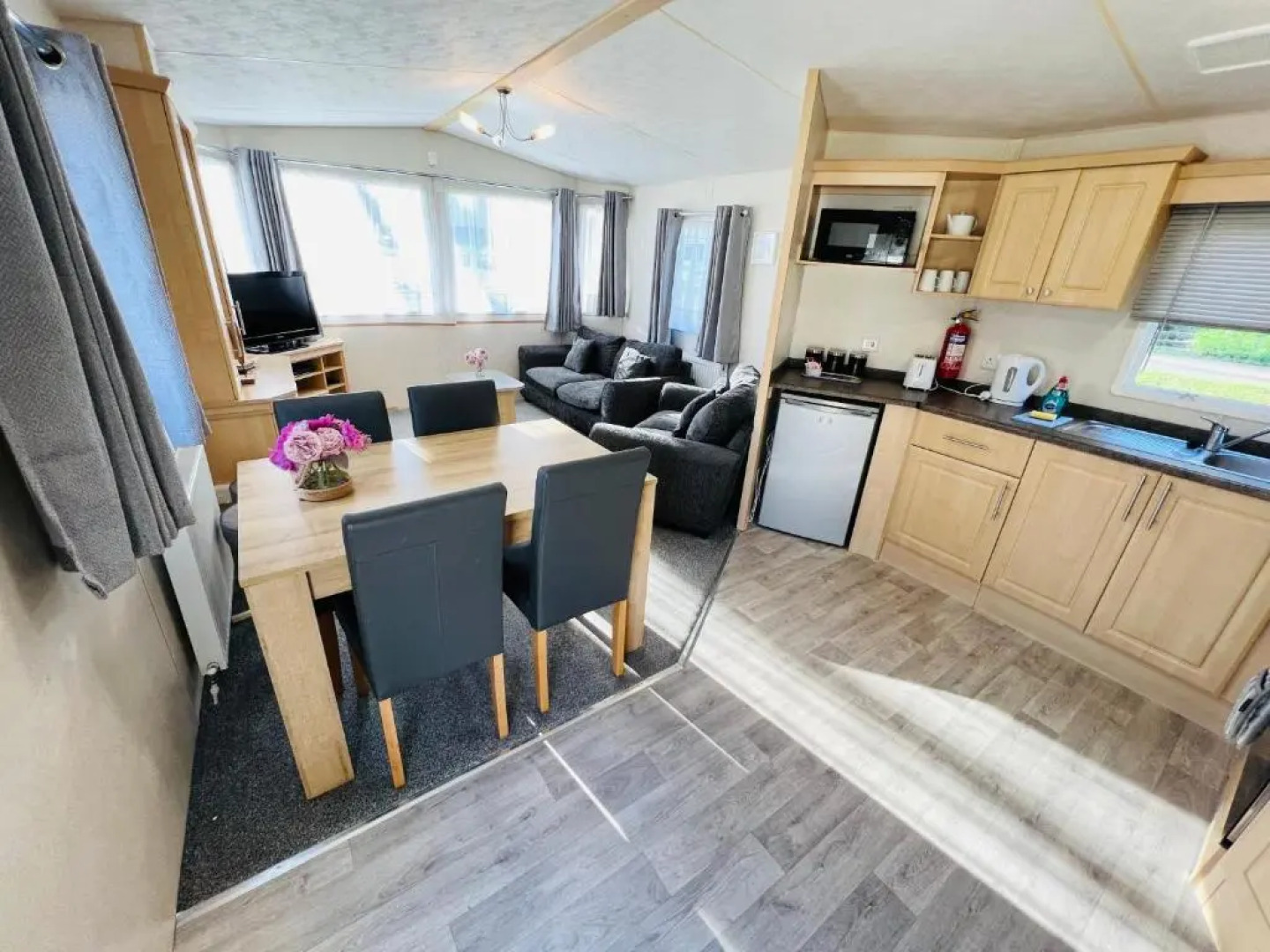 3 Bedroom Caravan KG37, Dog Friendly, Shanklin, Isle of Wight