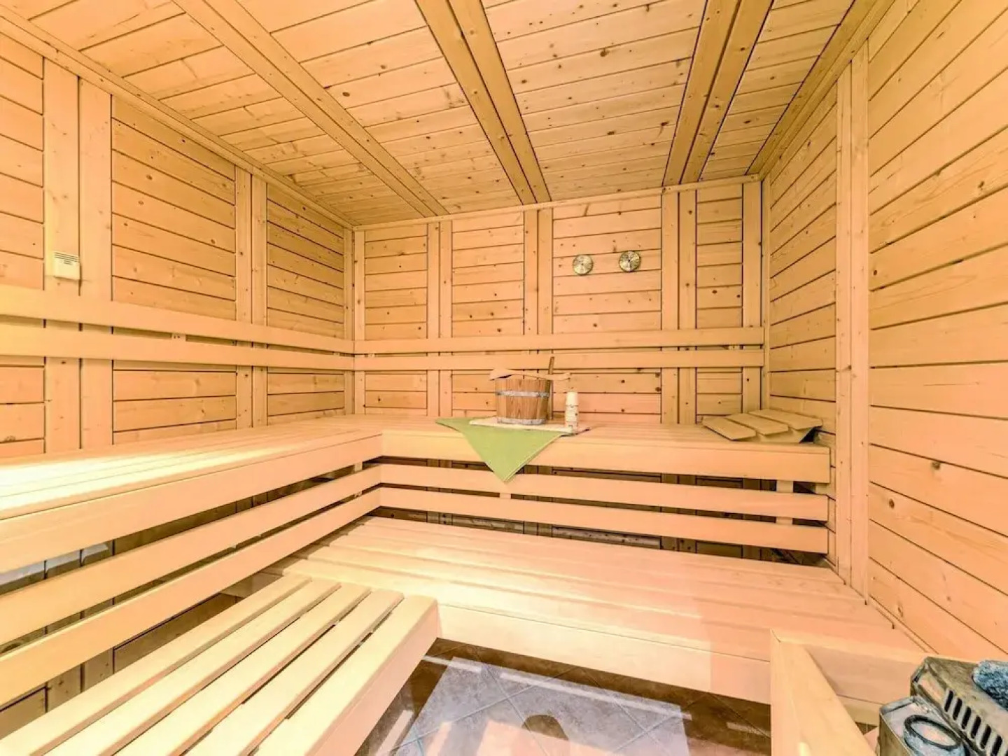 Apartment in Marktrodach With Sauna & Garden