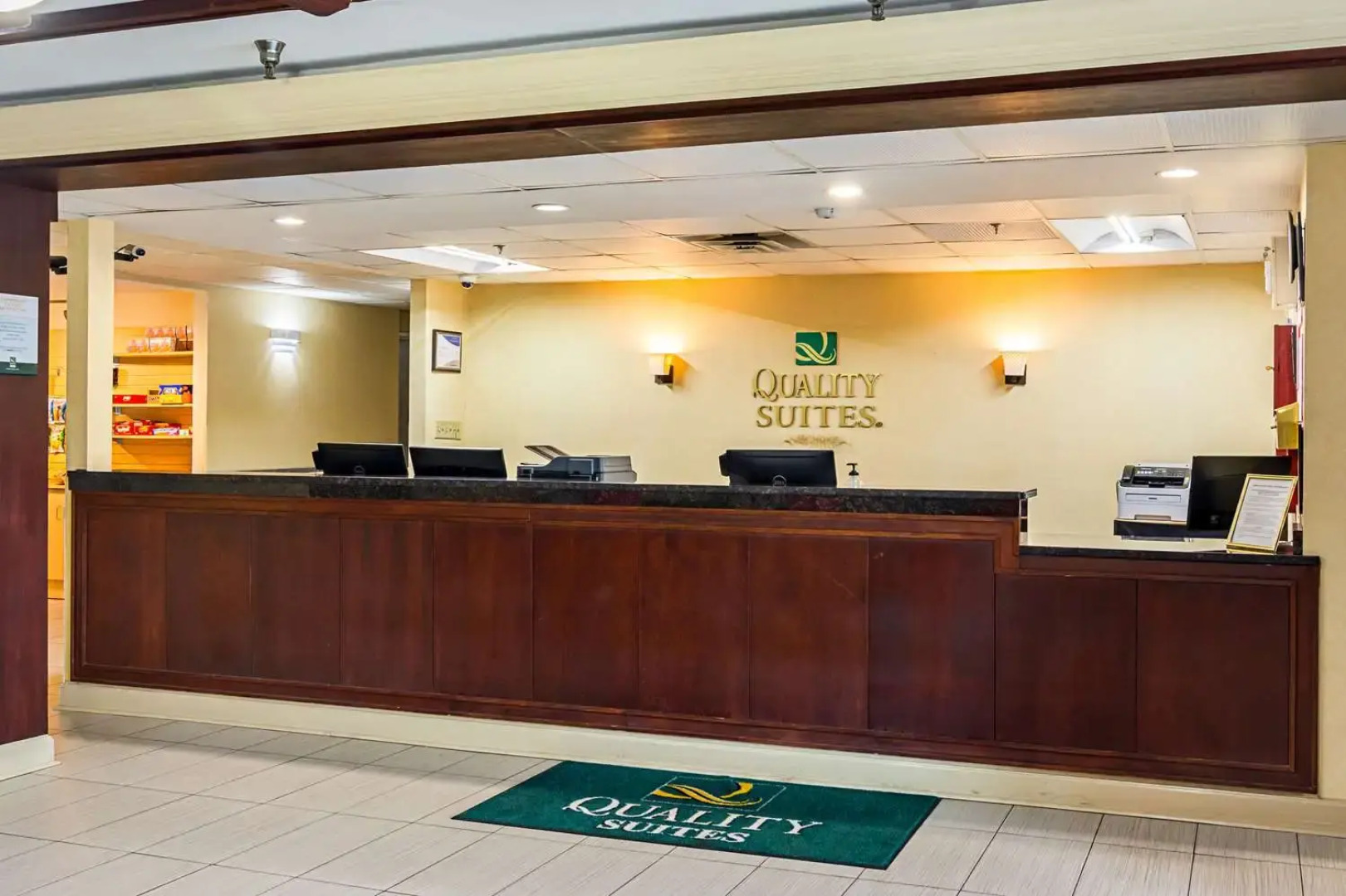 Quality Suites Atlanta Airport East