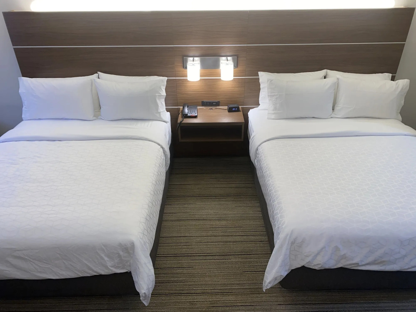 Holiday Inn Express & Suites Mountain View Silicon Valley by IHG