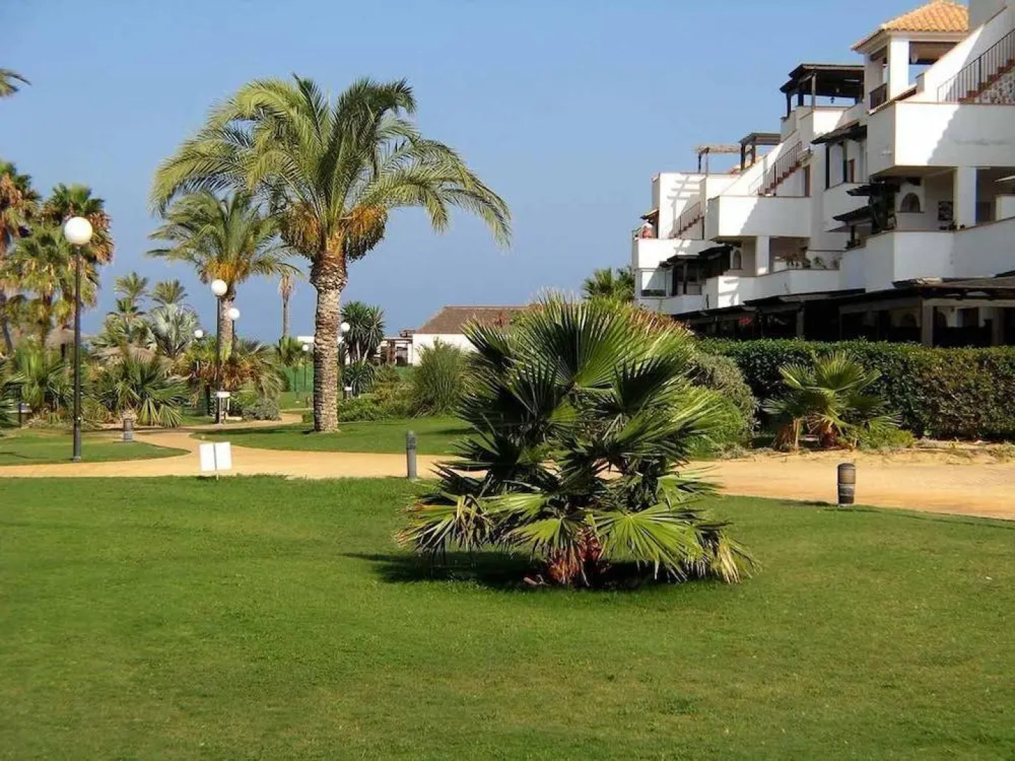 Venavera J12a - 2 Dorm 1 Bath Attic Beachfront