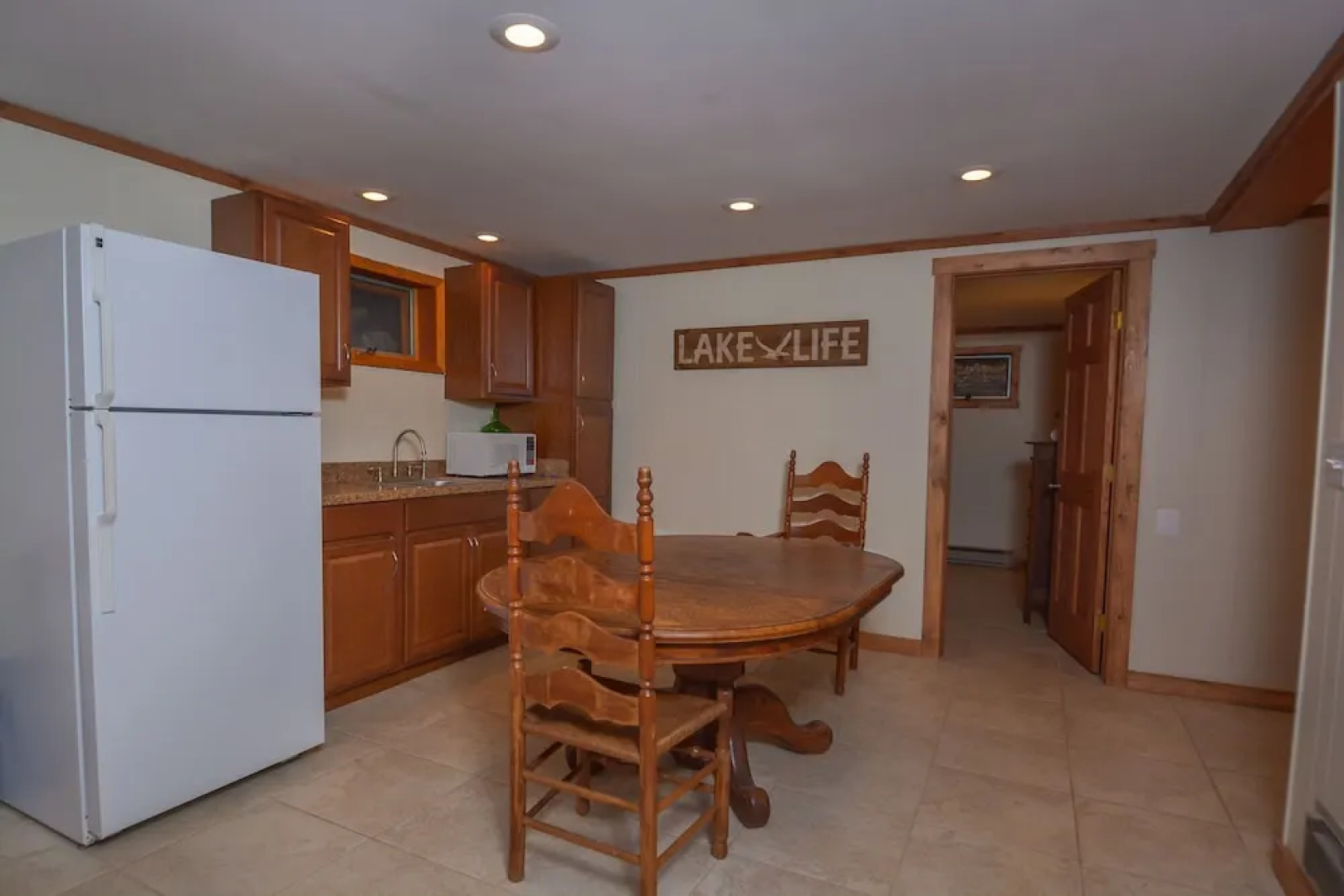 Our Golden Retreat 5 Bedroom House