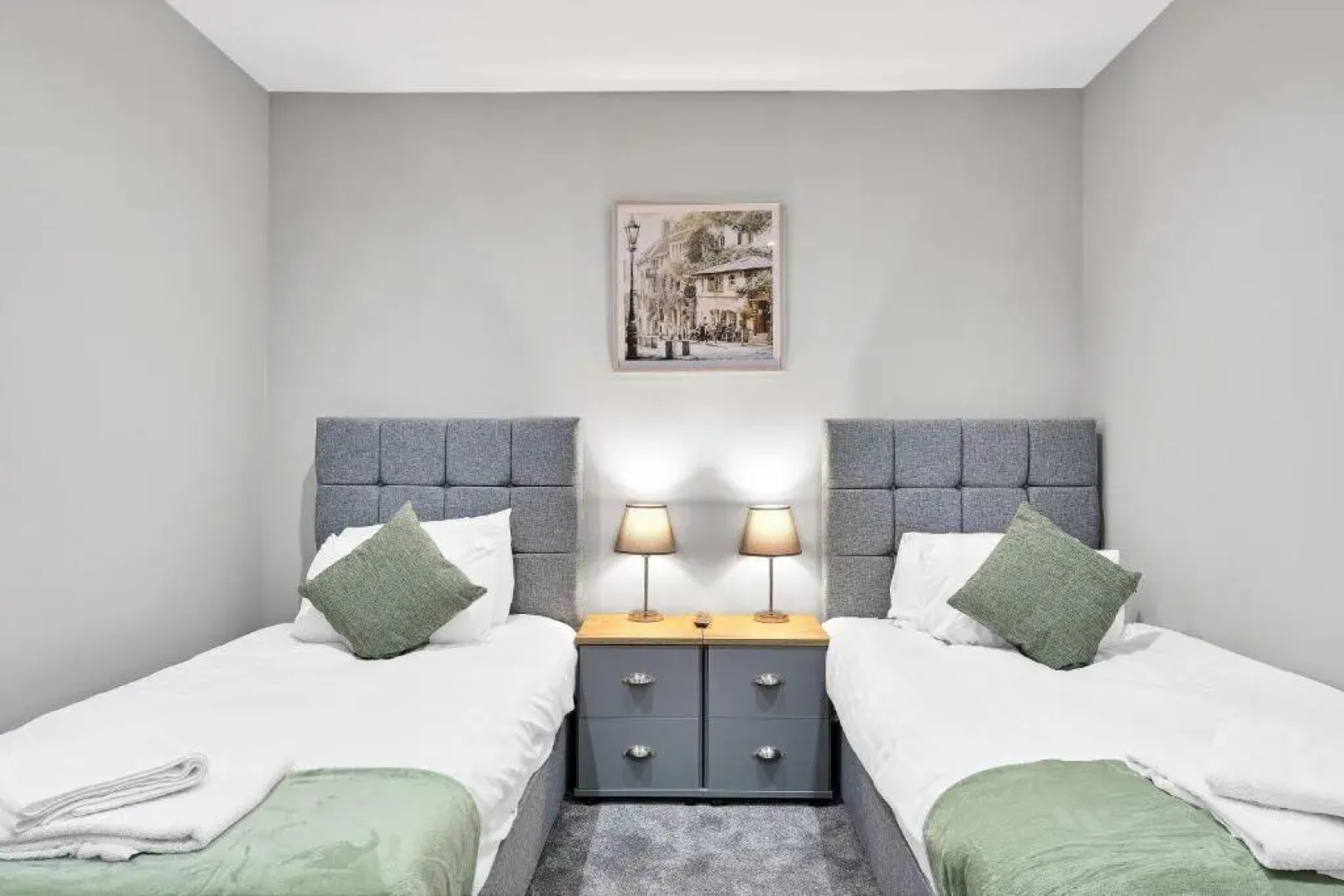 Crown Place 2 & 3 Bedroom Luxury Apts. with Parking in Shepperton