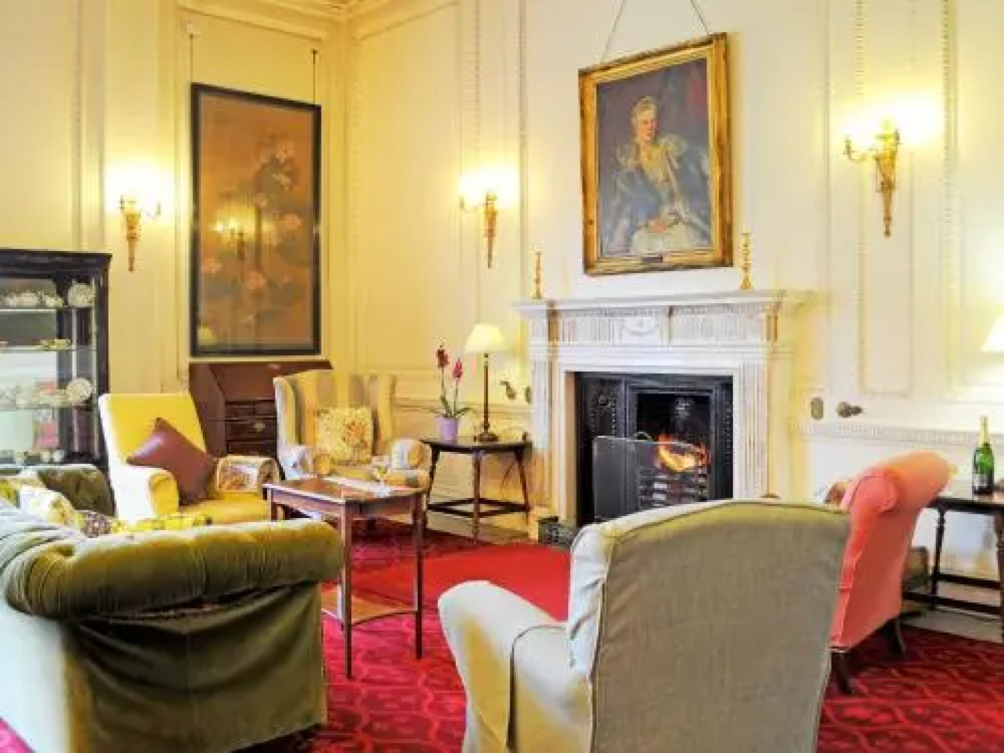 Apartment The Billiard Room