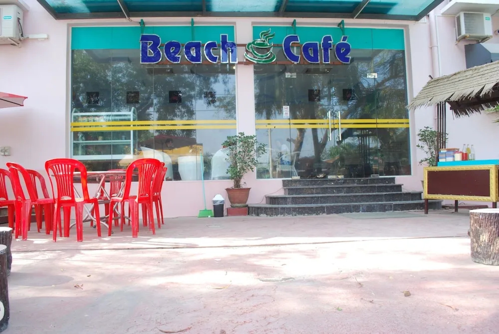 Golden Beach Resort Hotel