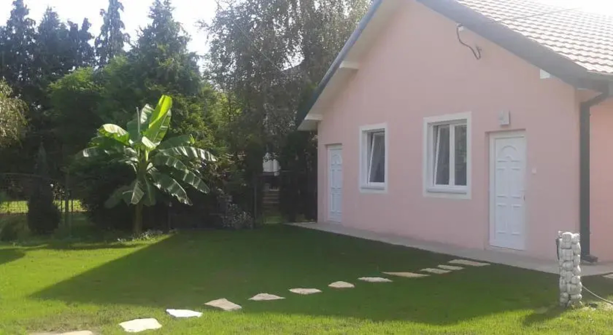 Apartment Garden House