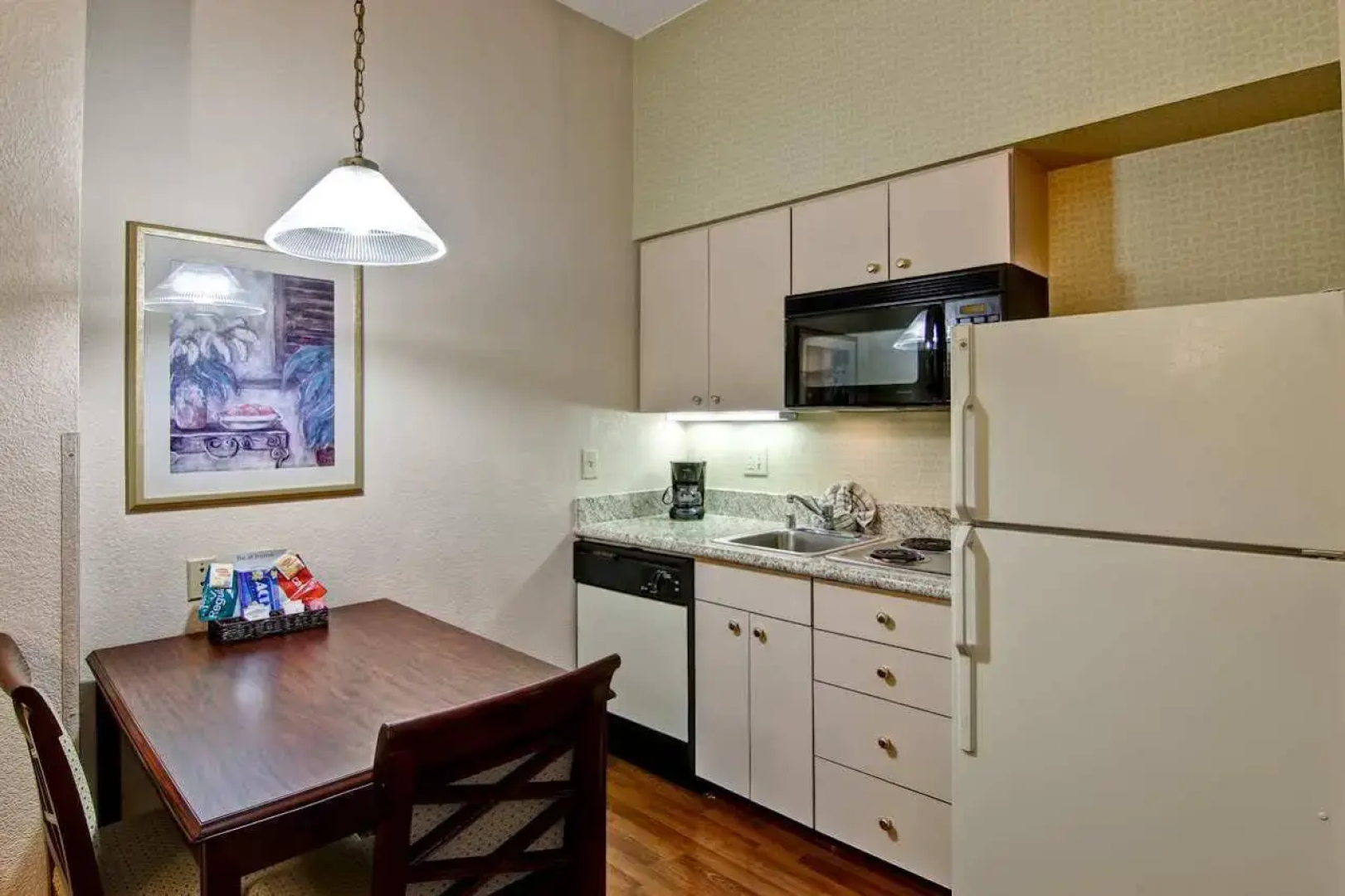 Homewood Suites by Hilton North Dallas-Plano