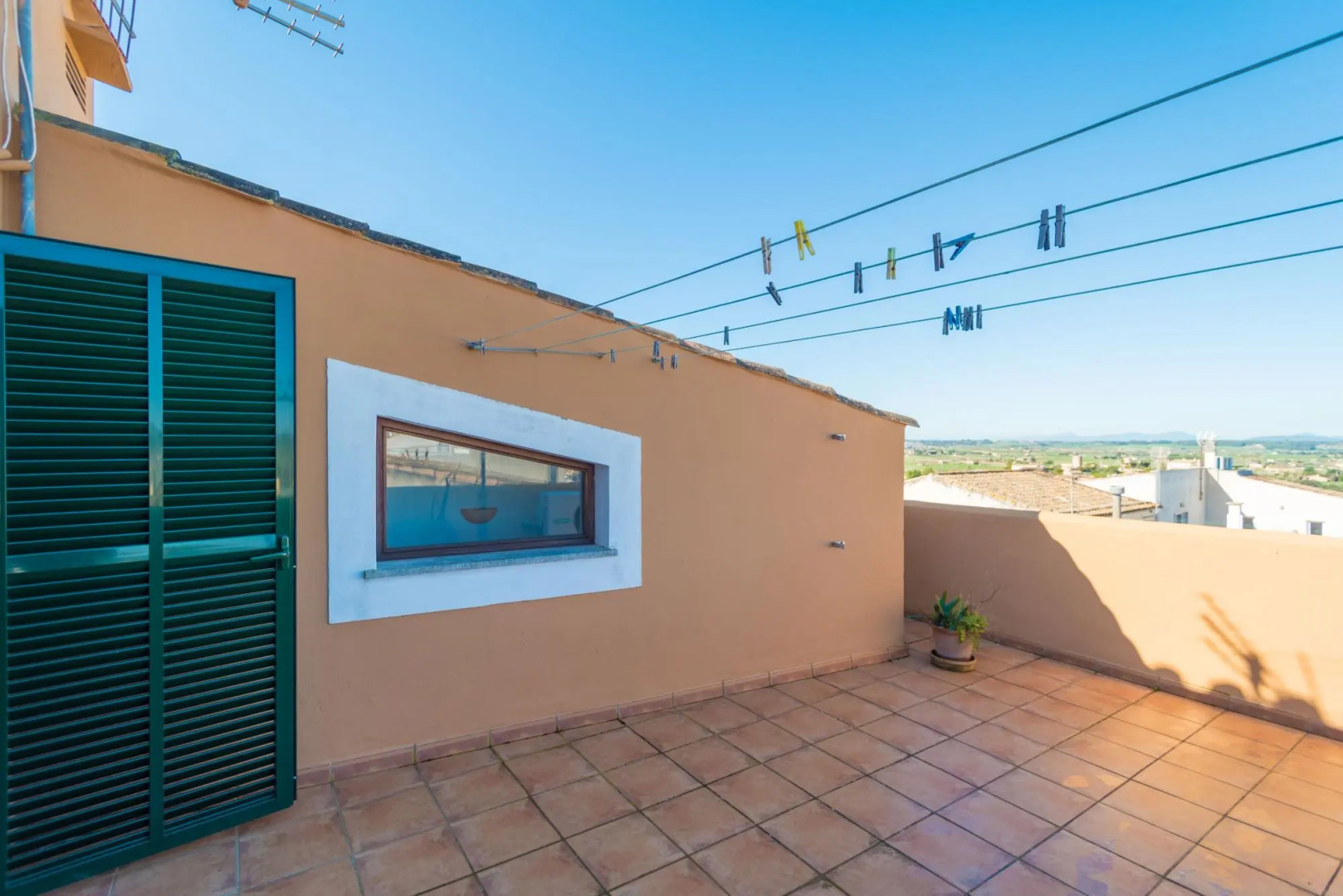 CA NA NYOLA - Apartment with terrace in Montuïri. Free WiFi