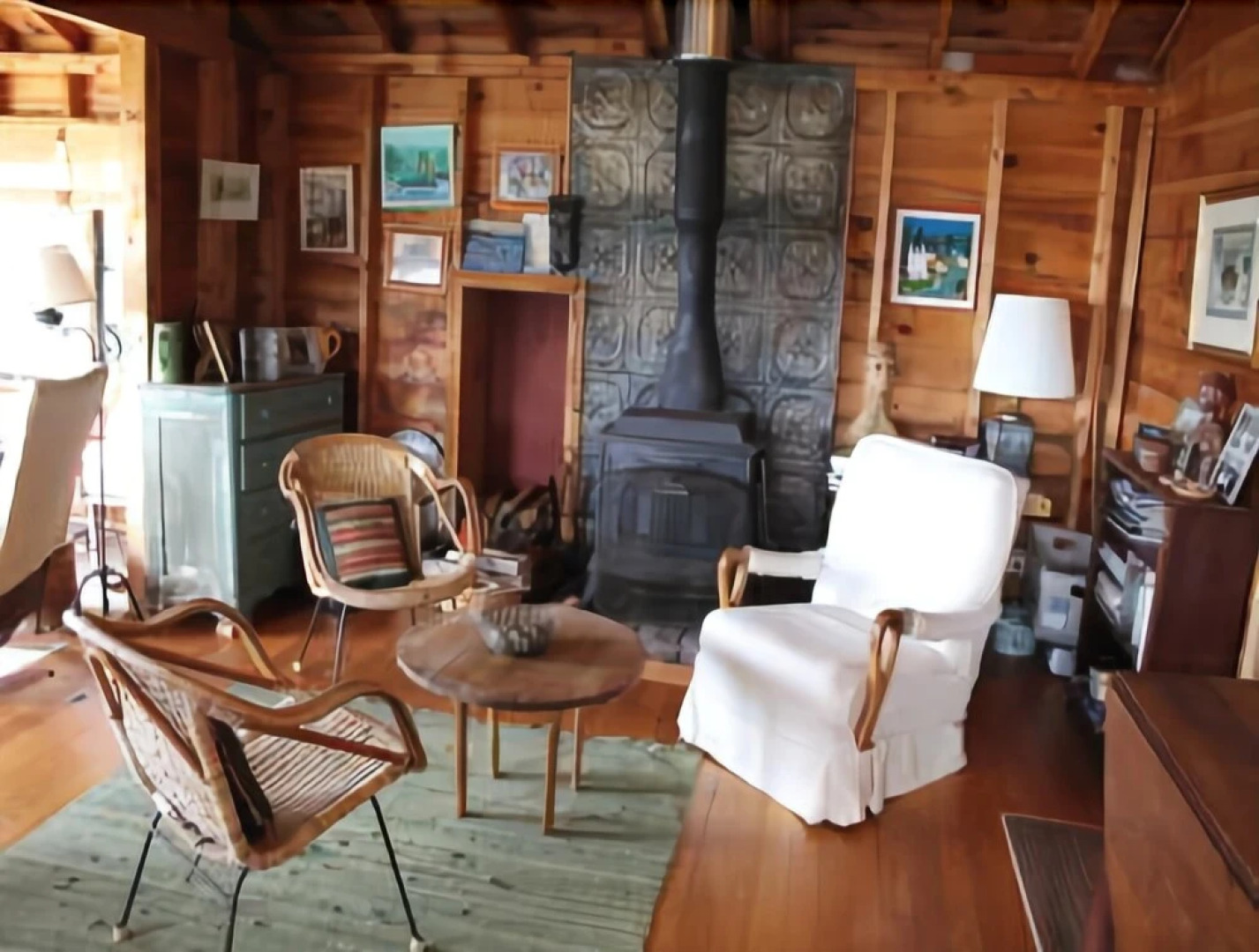 Jennifers Cottage - Two Bedroom Home