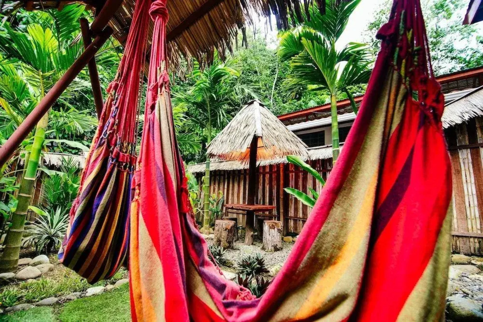 Villa 4 - Amazing 2 Bed Villa - Private Garden