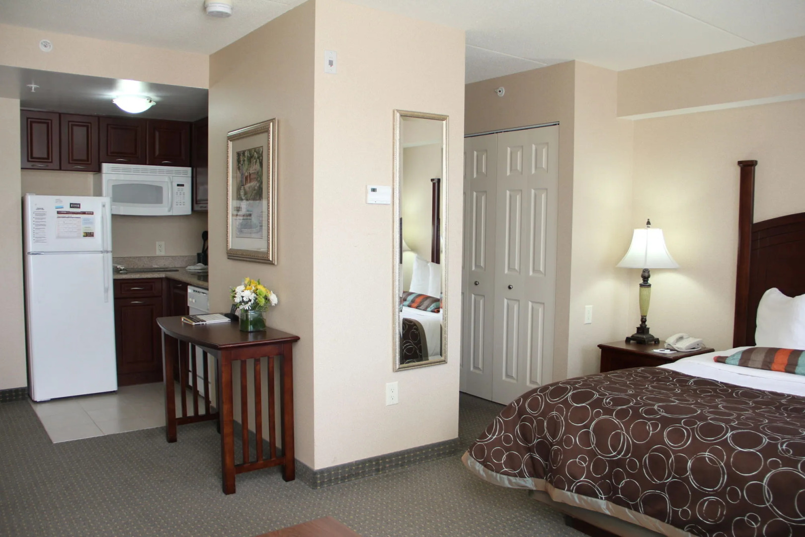 Staybridge Suites London by IHG