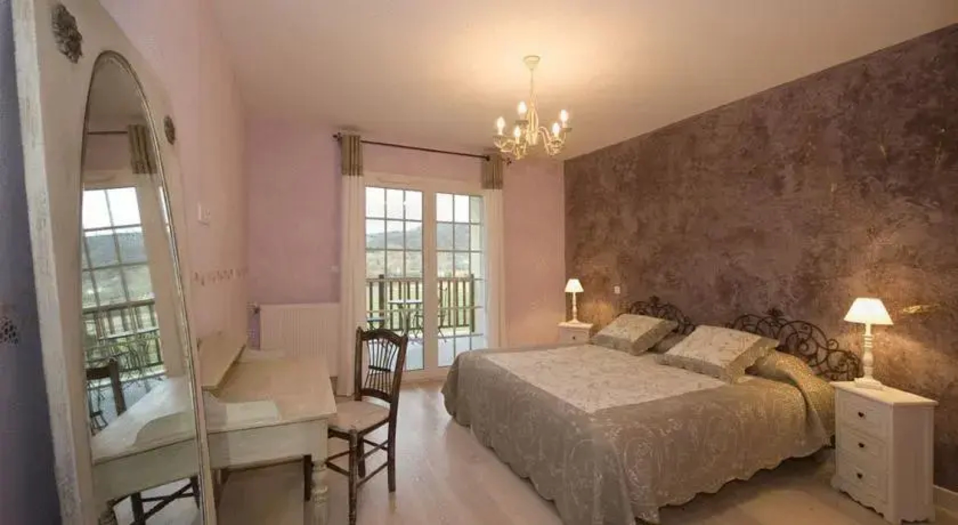 Chambres dHôtes "Entre Vignobles Et Vergers"