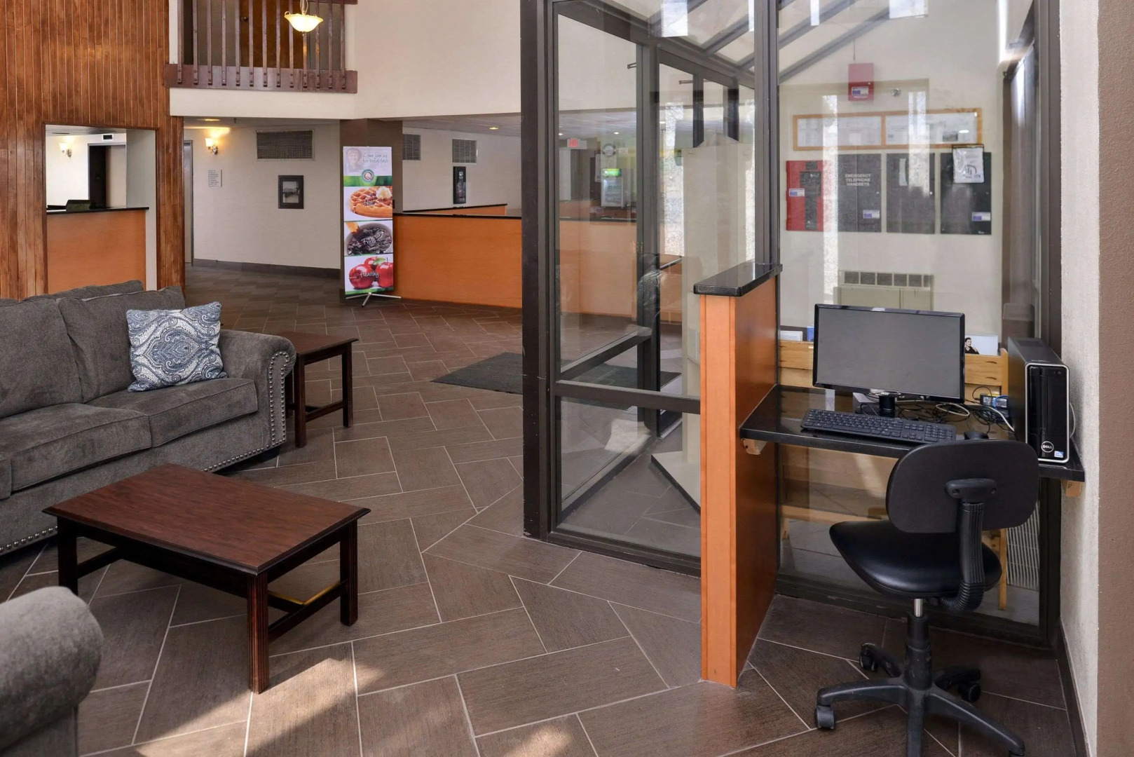 Quality Inn & Suites Matteson near I-57