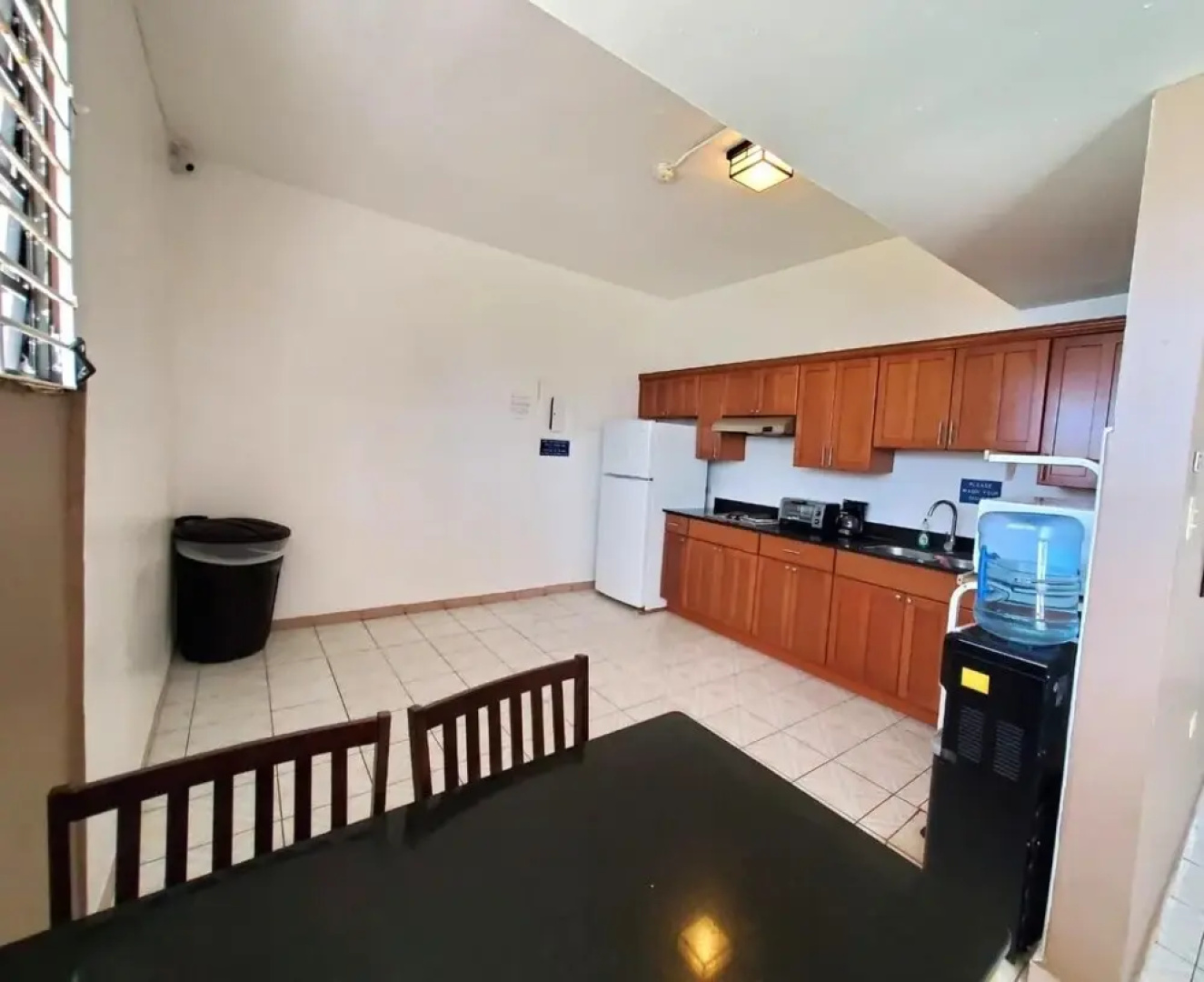 Borinquen Beach Inn
