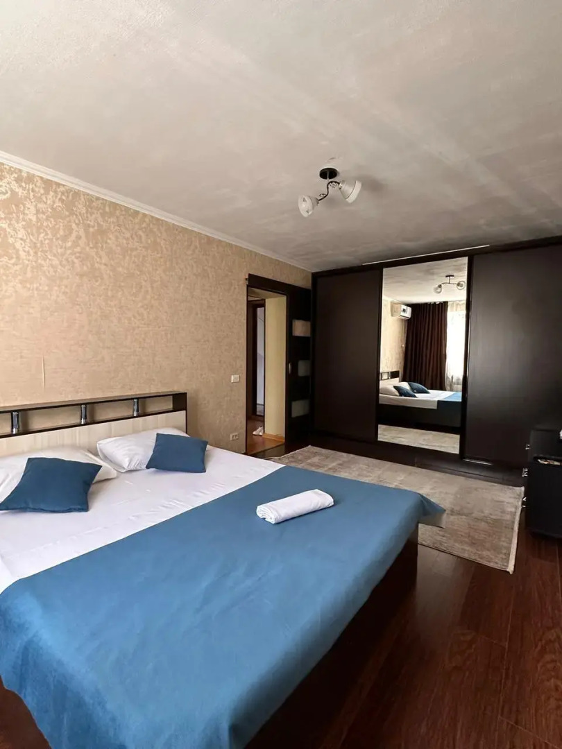 Апартаменты на проспекте Кулиева 11