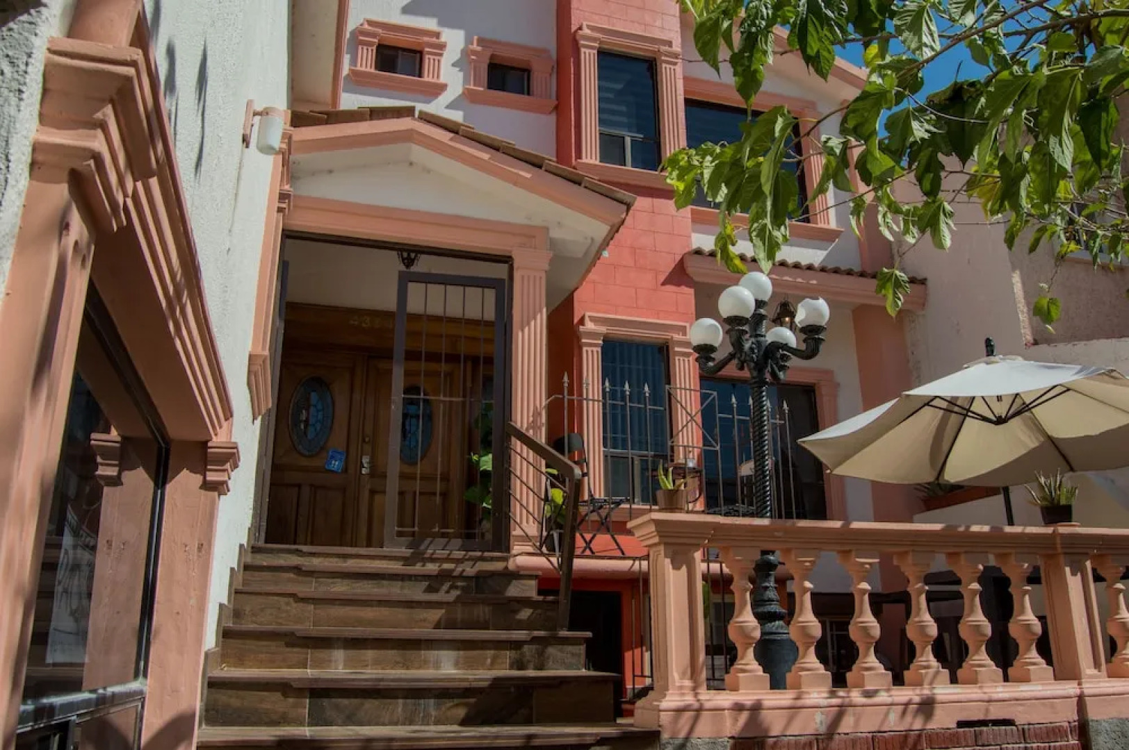 Paqui Bed & Breakfast