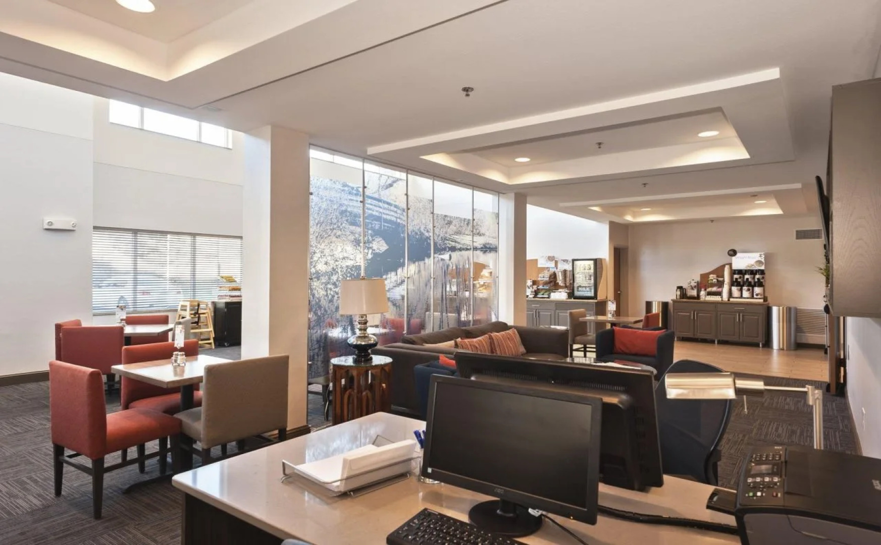 Holiday Inn Express Hotel & Suites Chanhassen by IHG