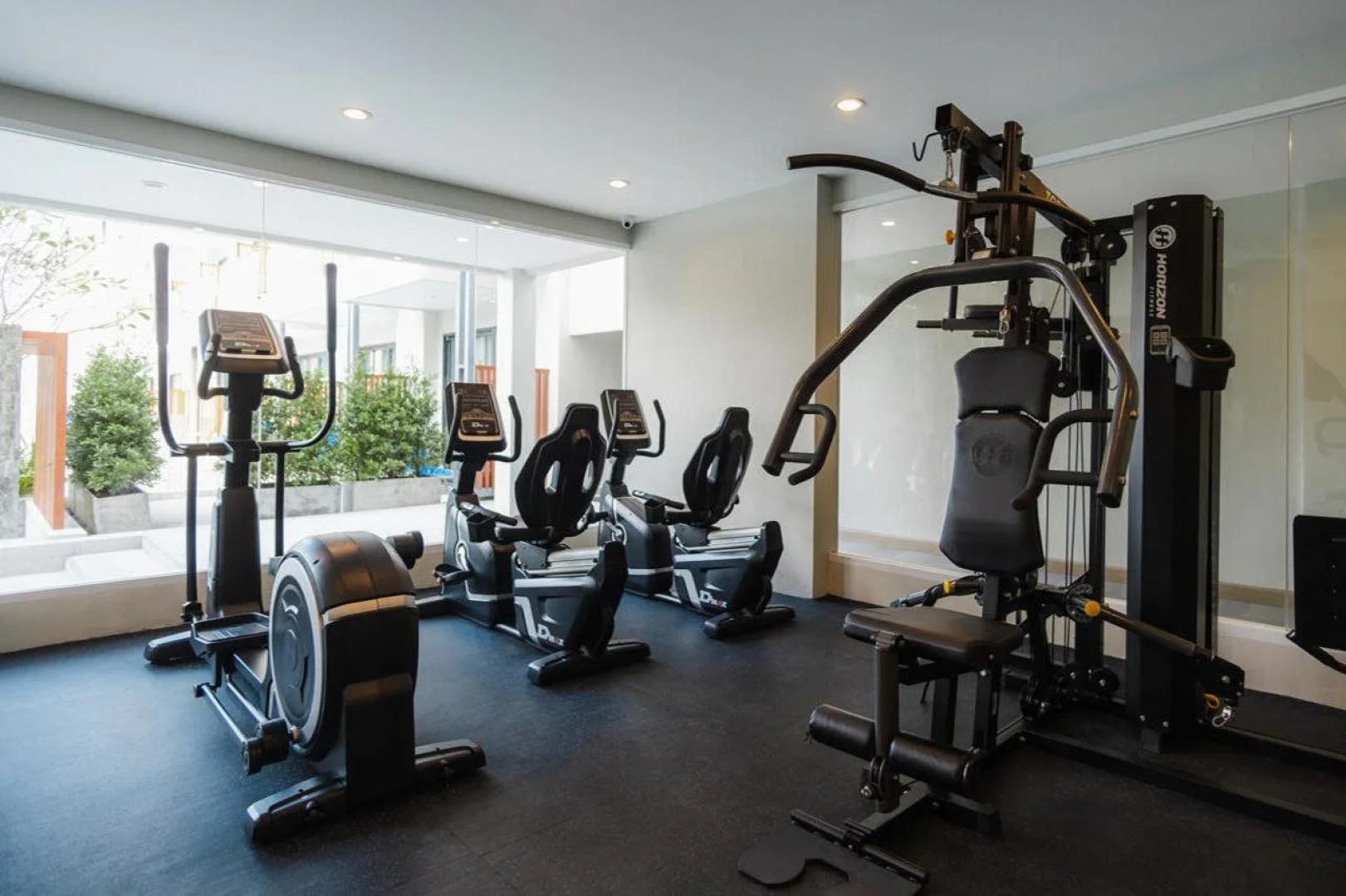 Seabed Grand Hotel Phuket