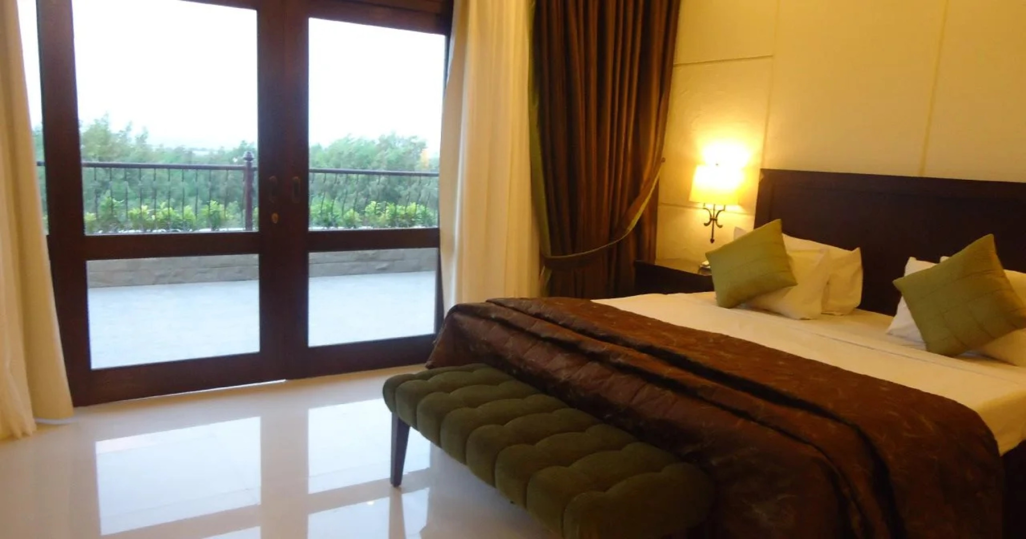 Dreamworld Resort, Hotel & Golf Course