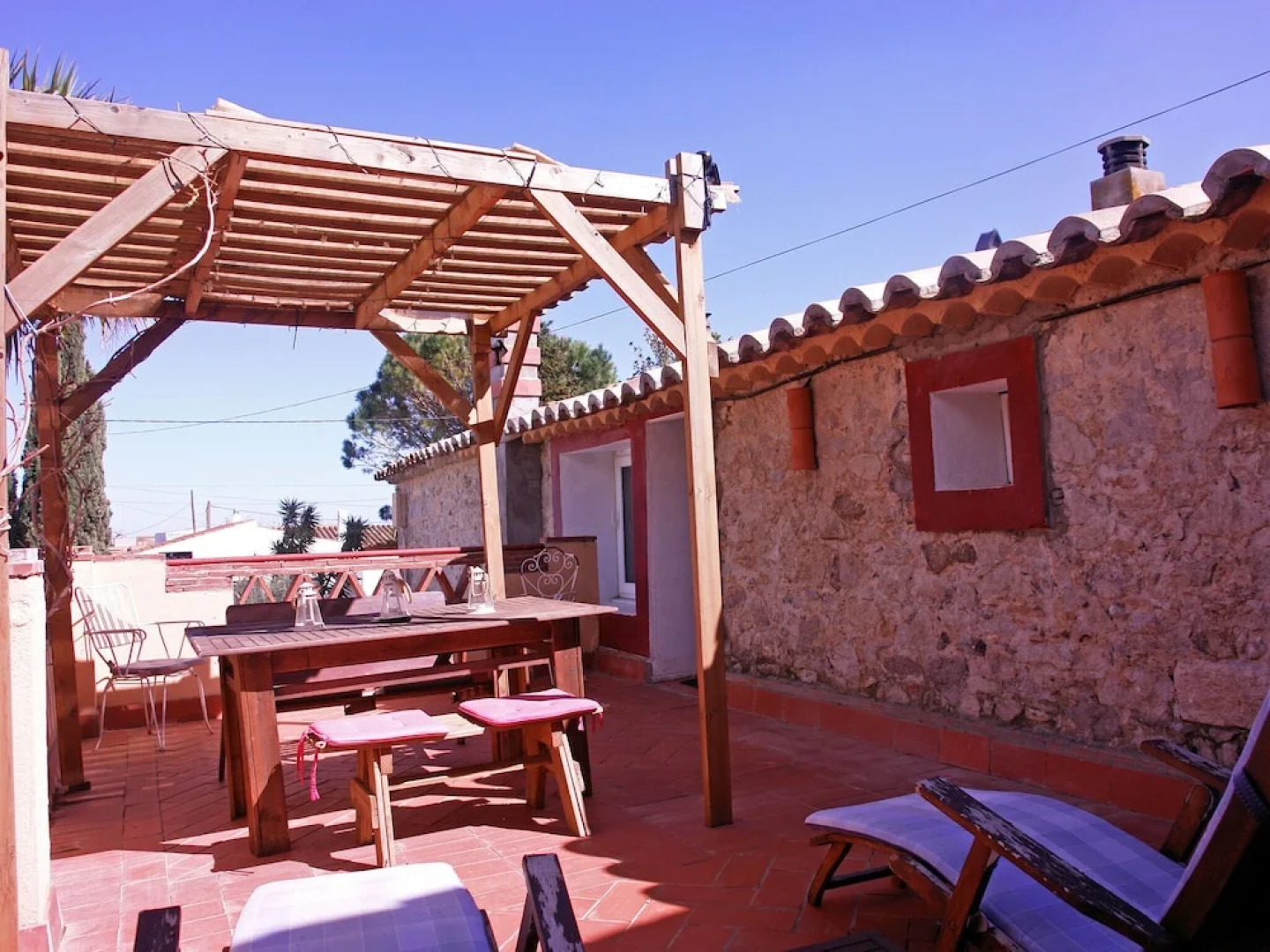 Rustic Cottage in Vilacolum With Swimming Pool