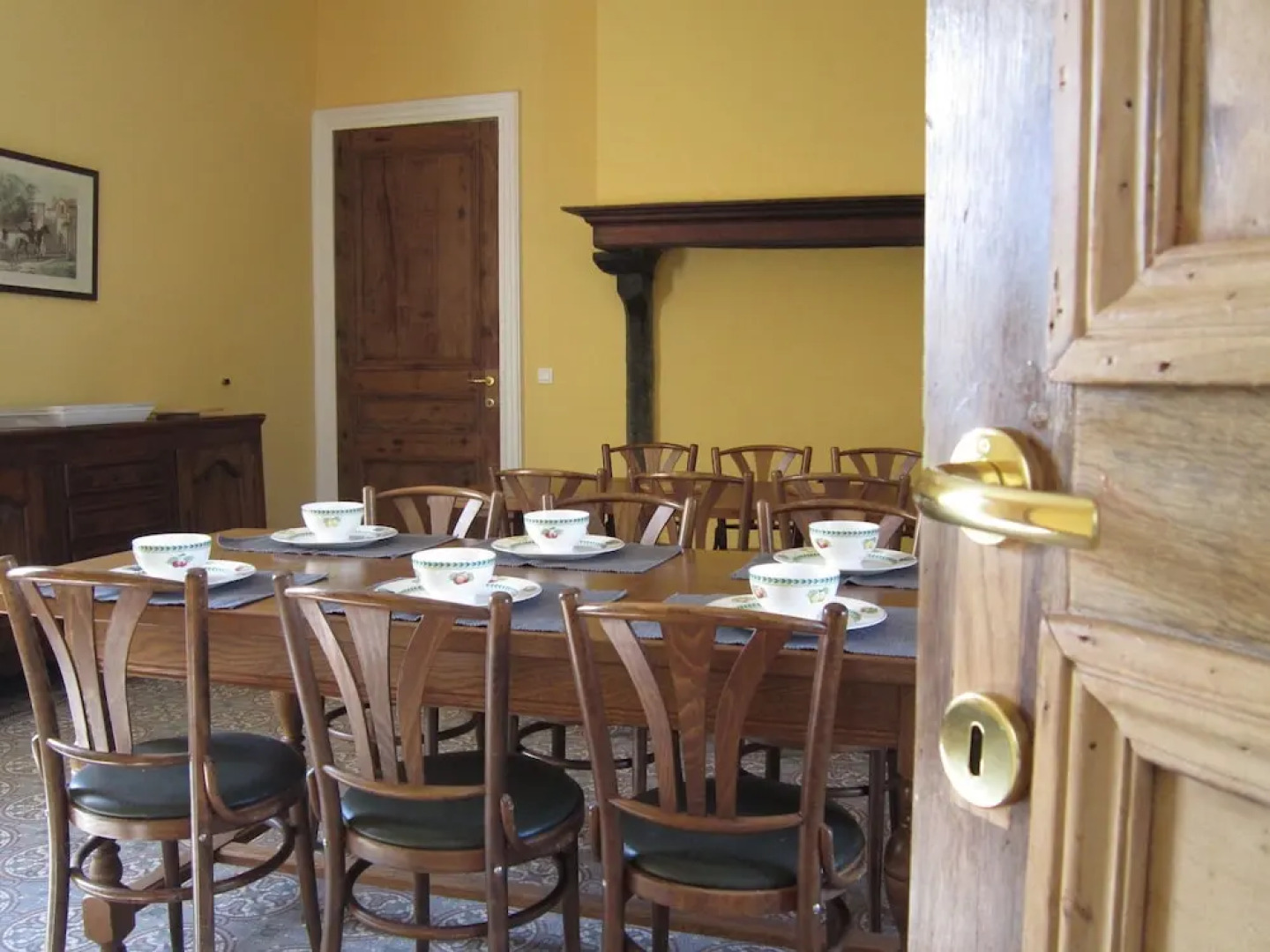 Vintage Holiday Home in Gembloux with Sauna