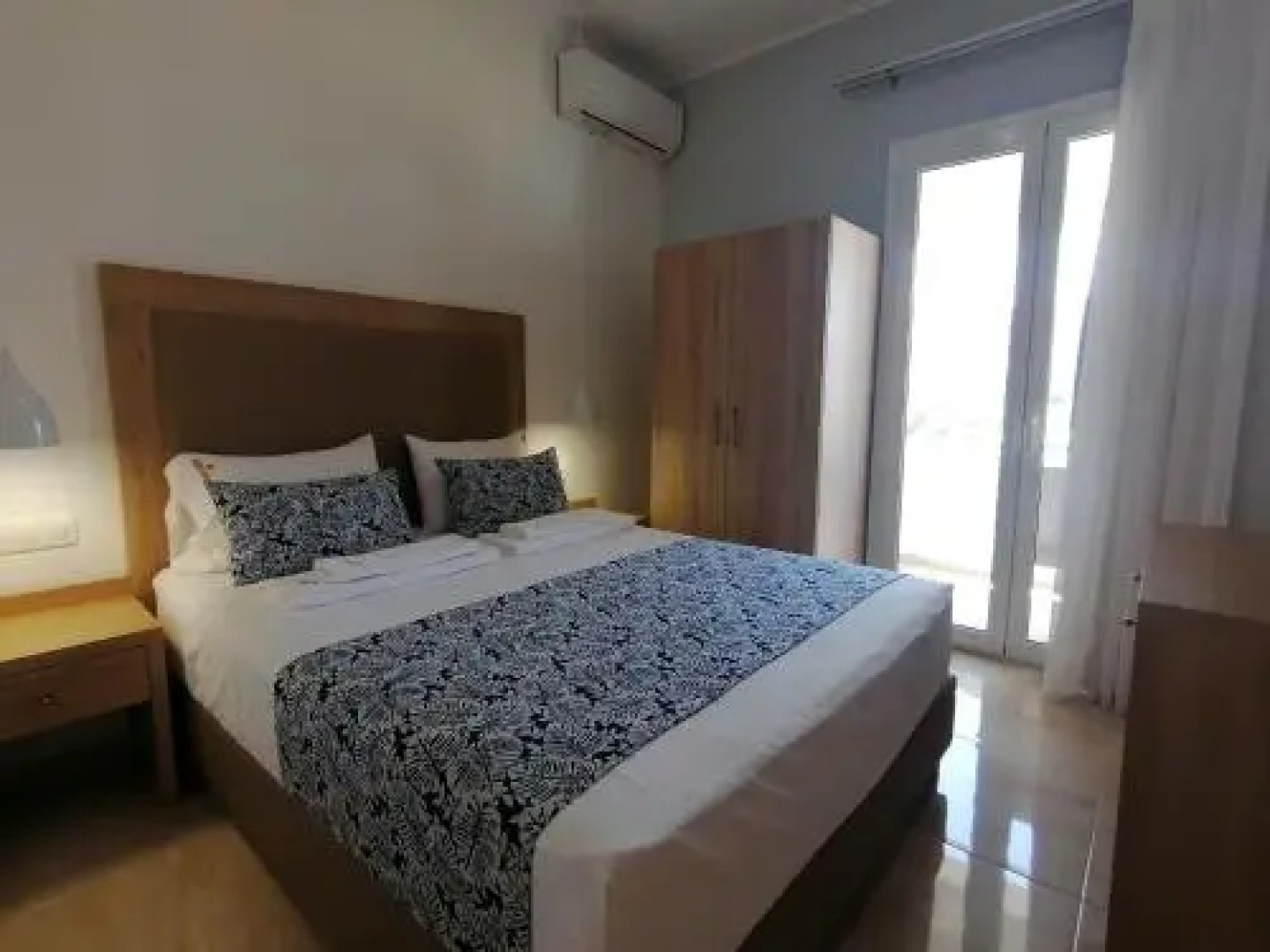 Argiri Apartments & Suites