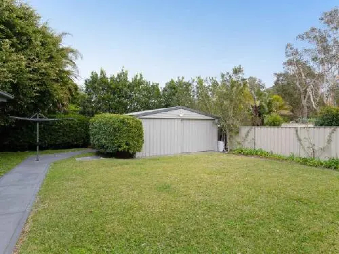 Beauty And The Beach', 88 Foreshore Drive - Large Home With Wifi And Water Views