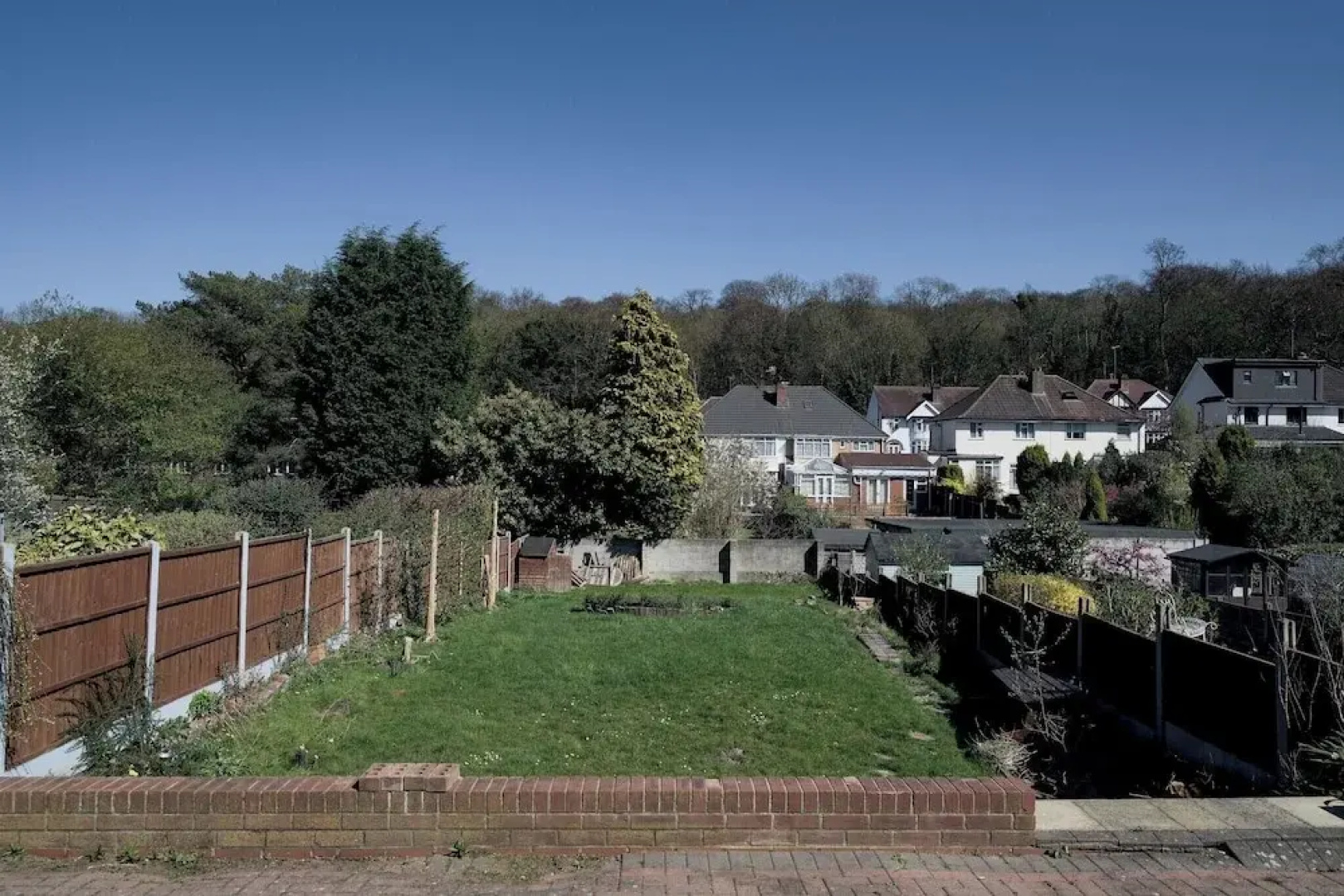 6-bed House - Sleeps 13 - Families & Contractors