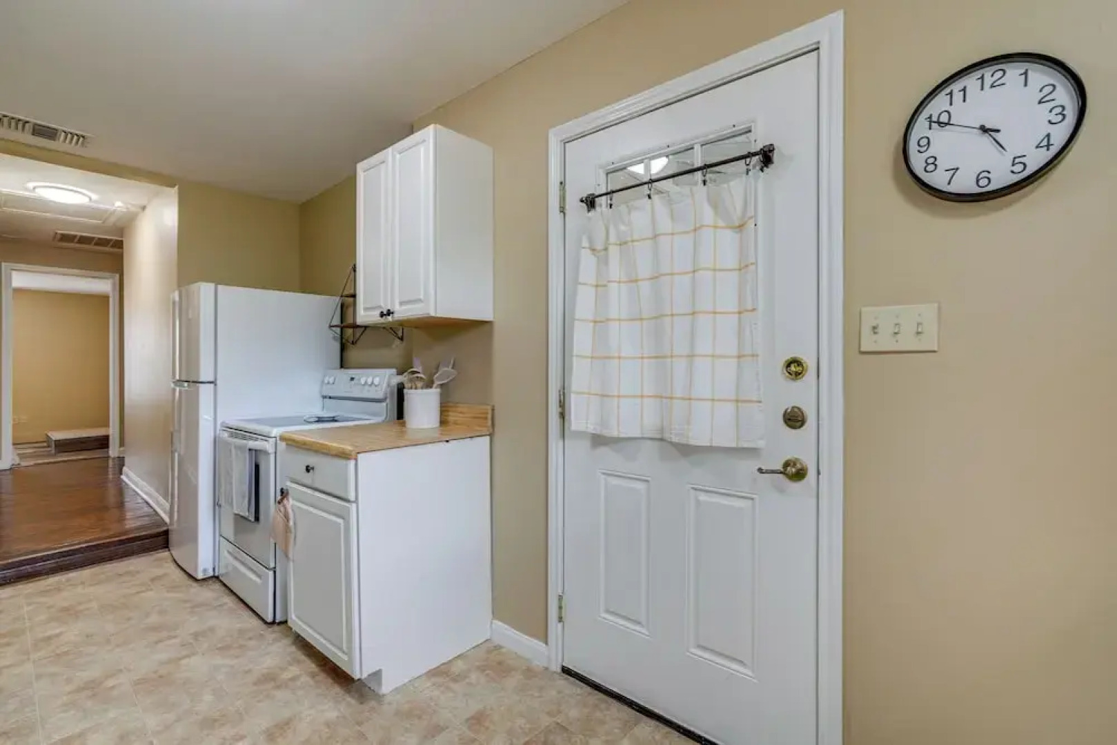 Kerrville Vacation Rental Across From River Trail!