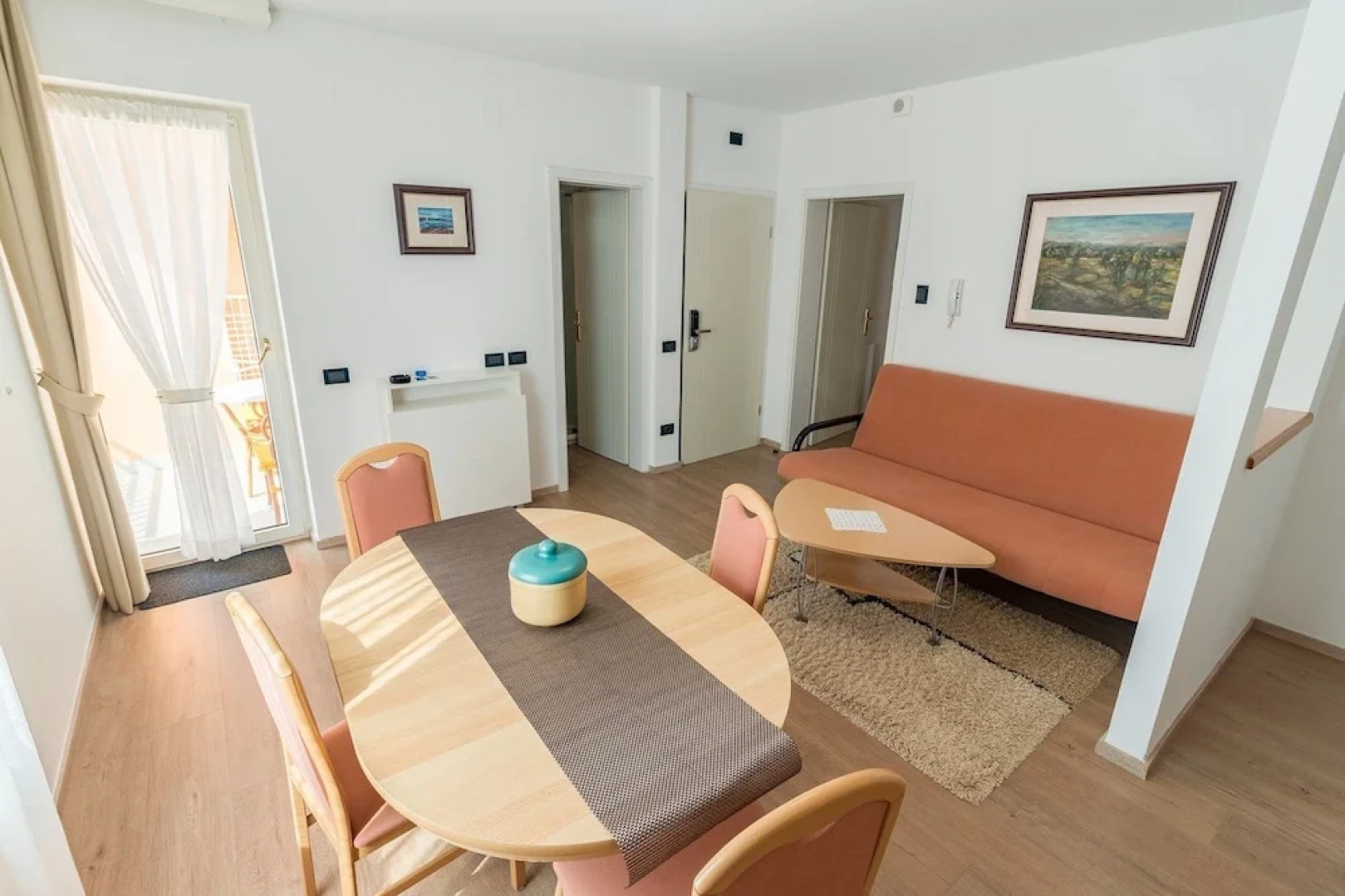 Apartment Fiorido Brown a2