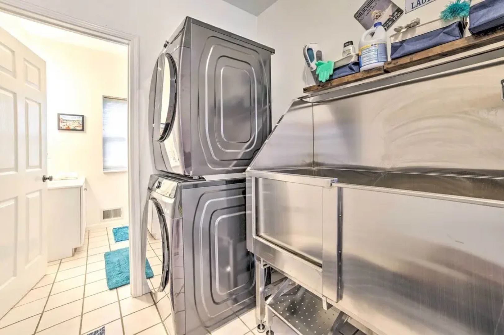 Game Room & On-site Snow Trails! Bellaire Retreat