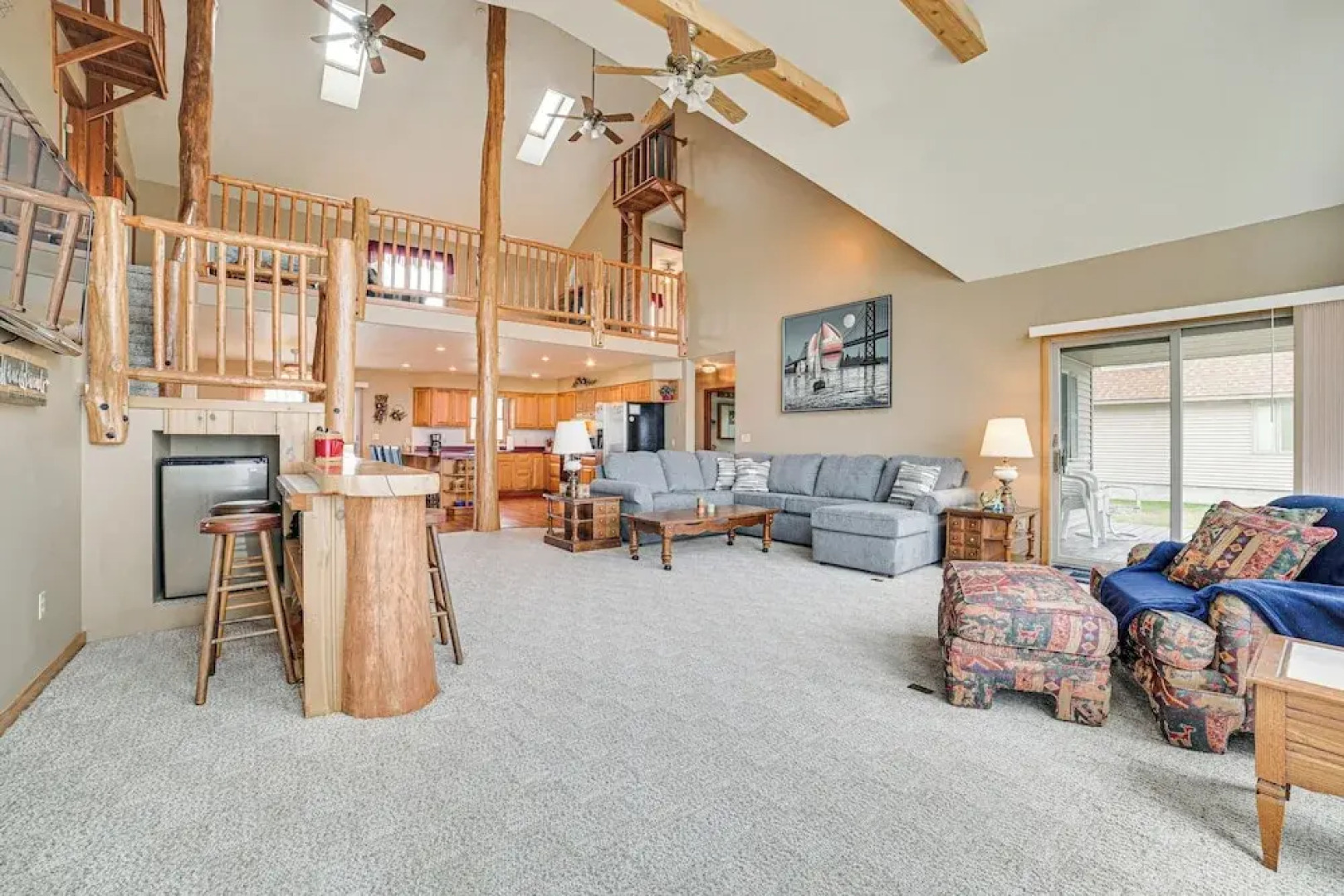 Family-friendly Houghton Lake House: Steps to Lake