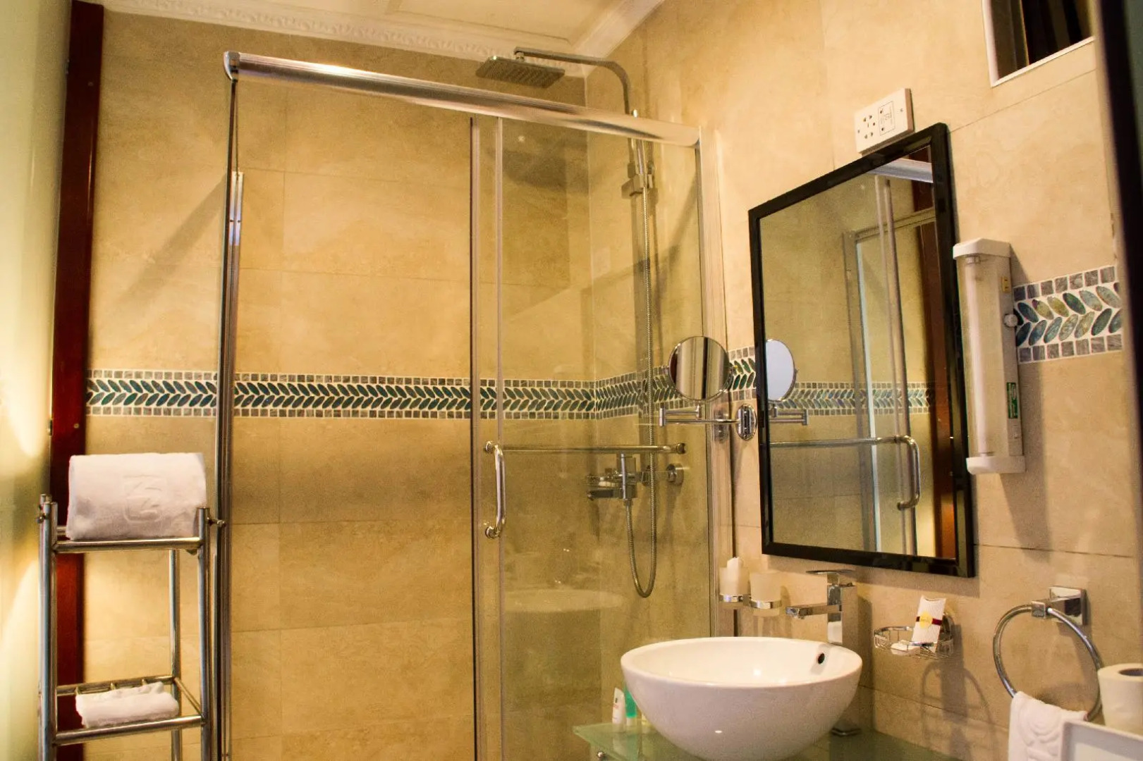 Igongo Country Hotel & Cultural Centre