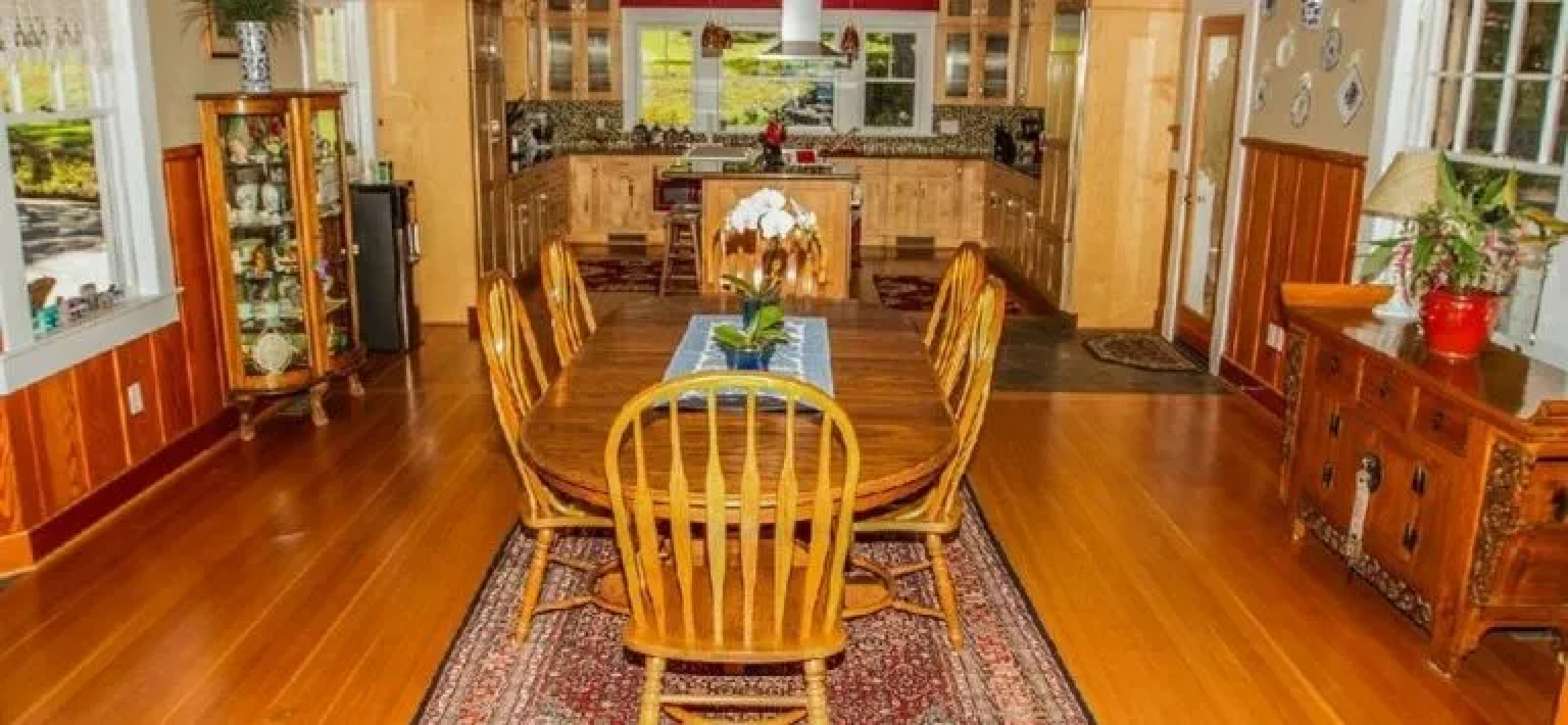 Hamakua Ranch House B&B