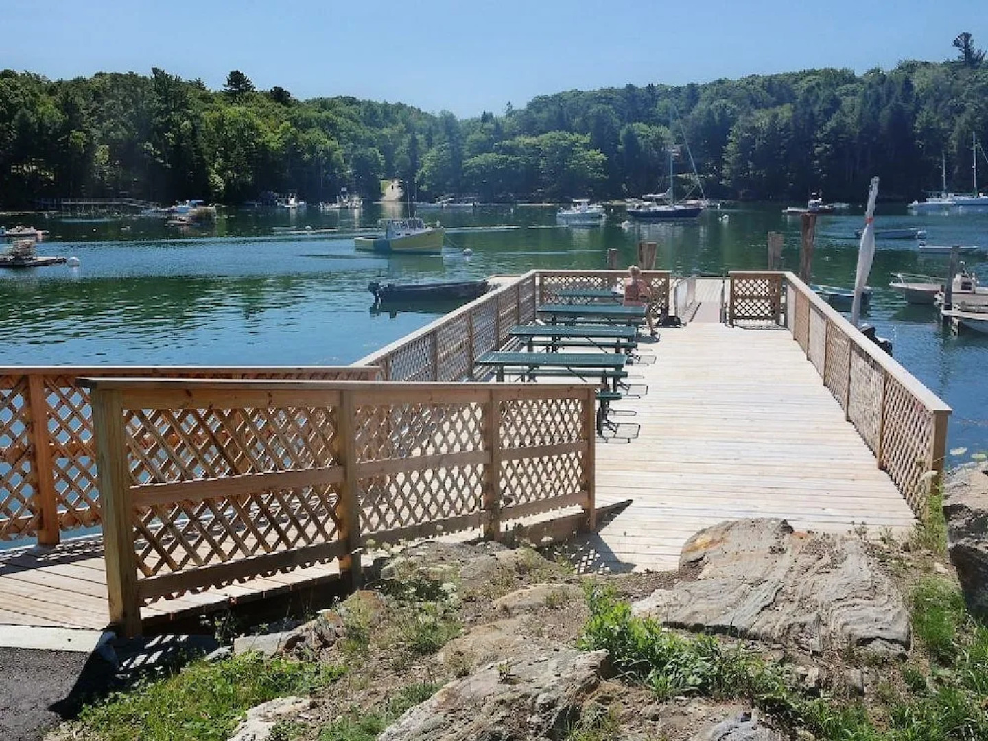 South Bristol Cottage by RedAwning