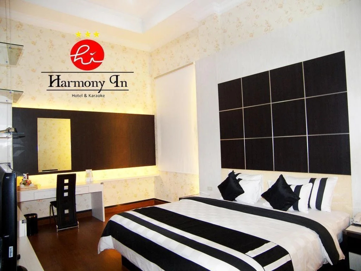 Hotel Harmony In Pontianak