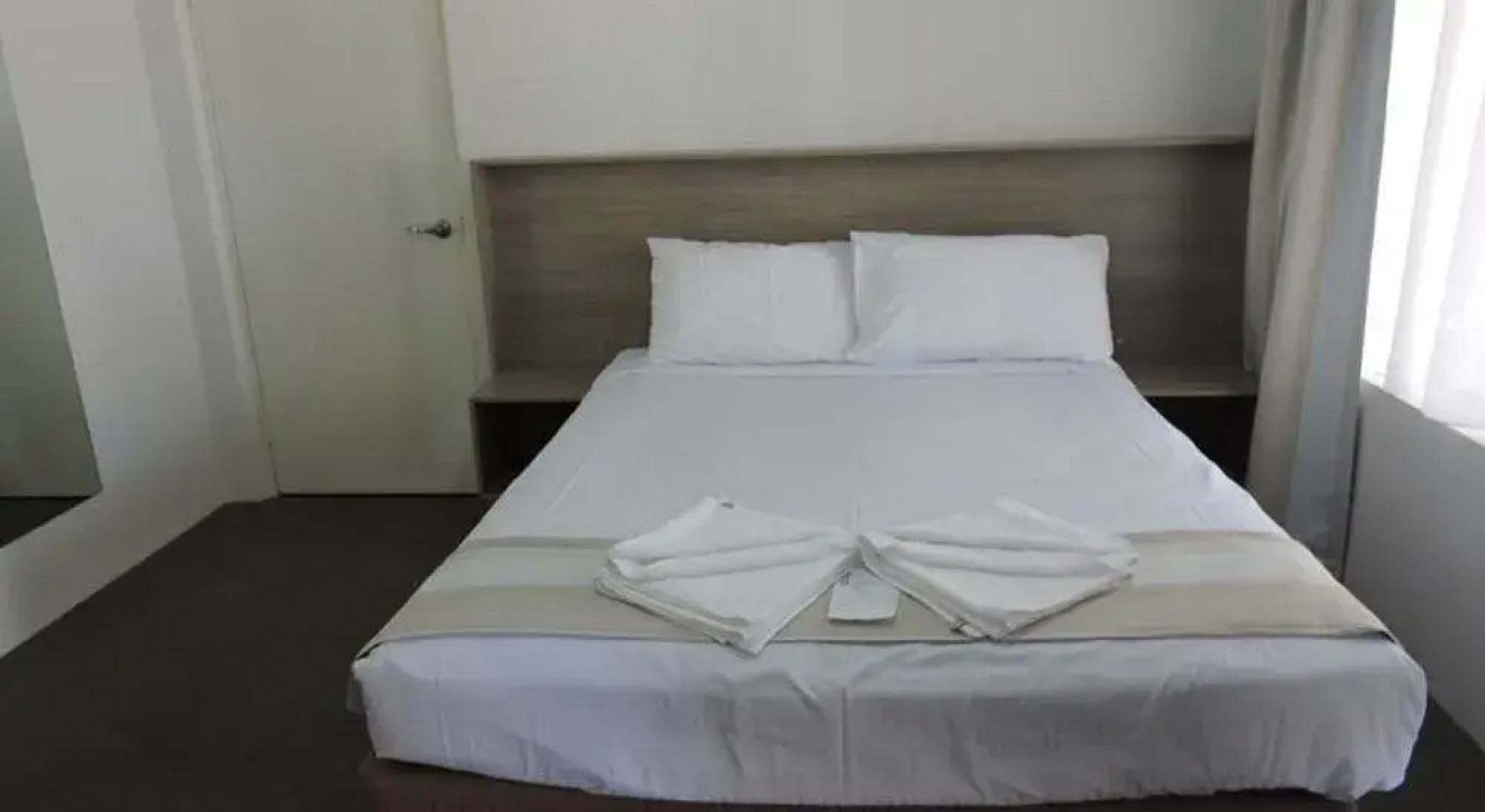 Town and Country Motel