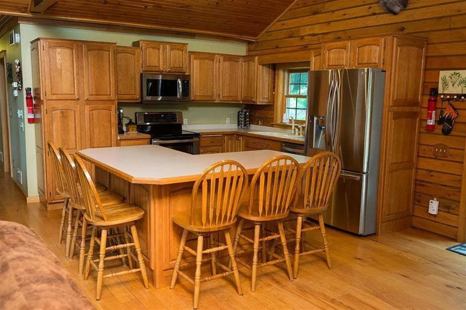 Log Gables - Log Home