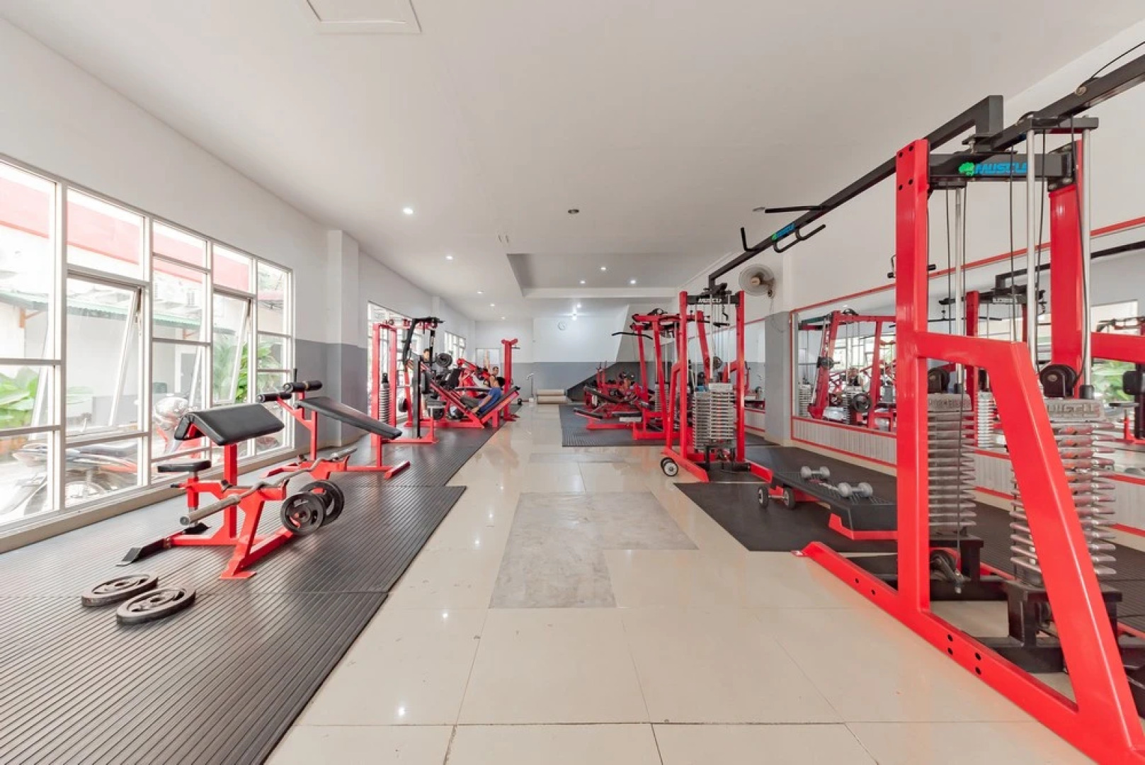 Urbanview Hotel Tropical Ketapang by RedDoorz