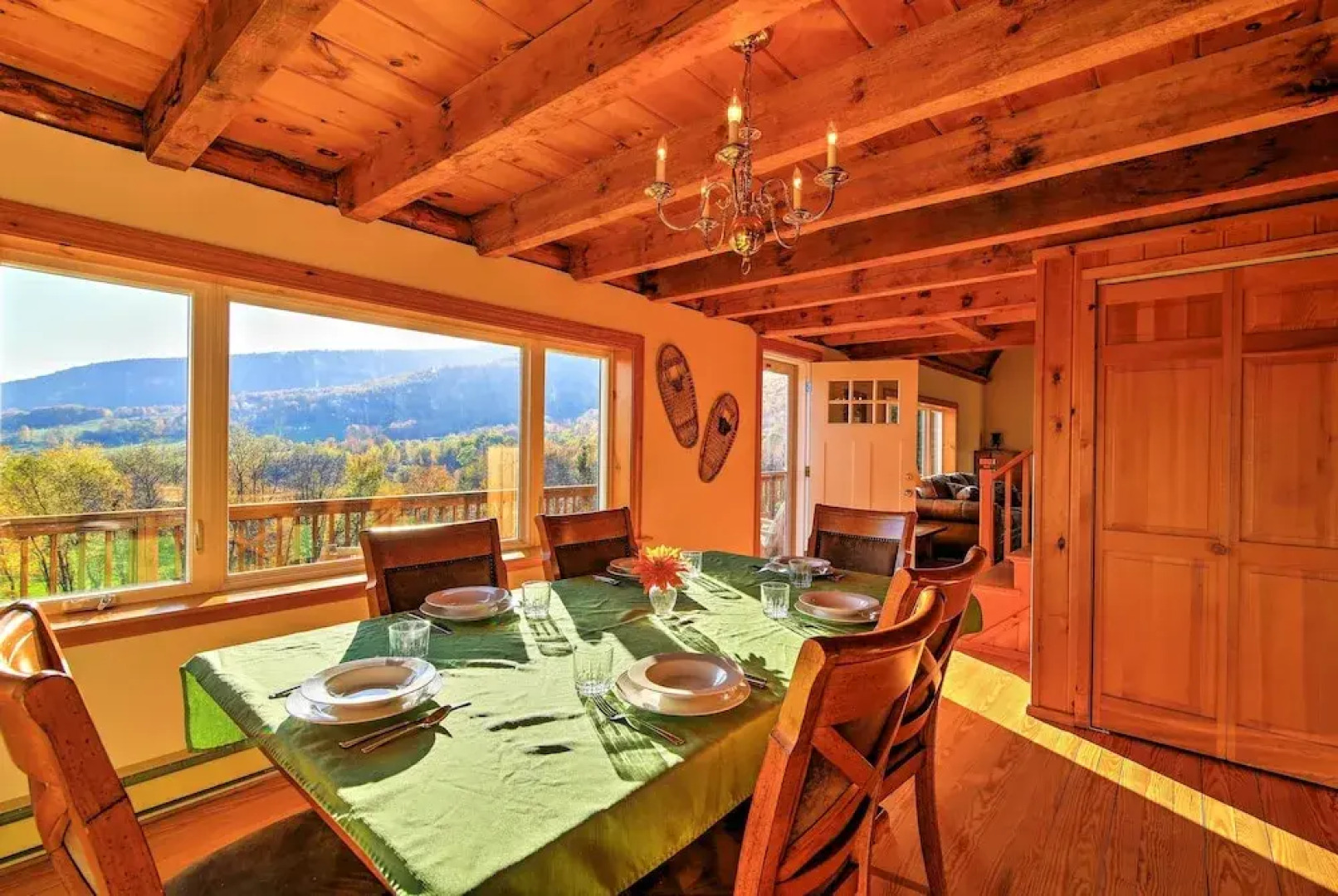 'bearpen Lodge' on 125 Acres - Near Belleayre Mtn!