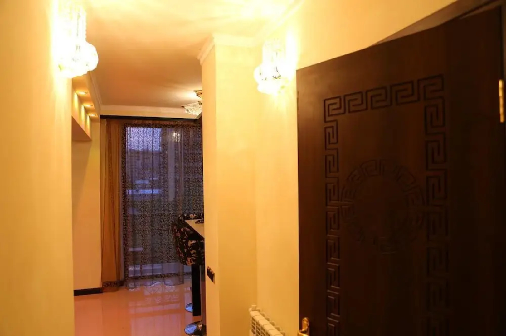 Апартаменты Versace Downtown Yerevan