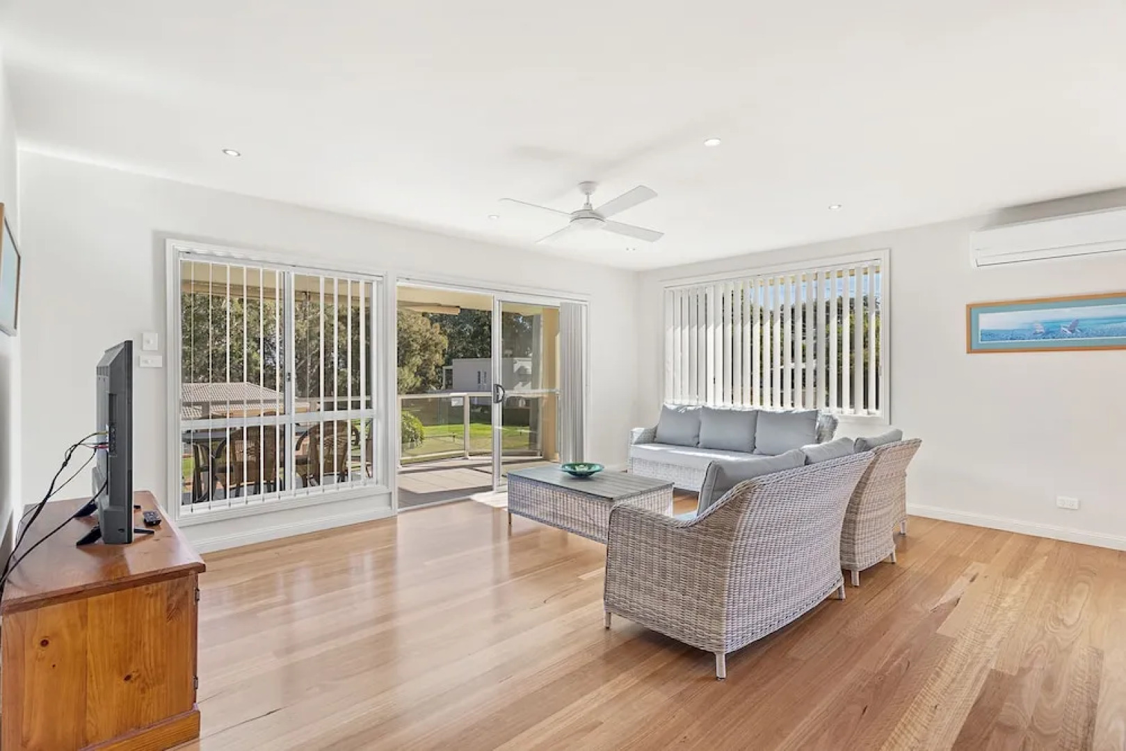 Danalene Parade, 1-25