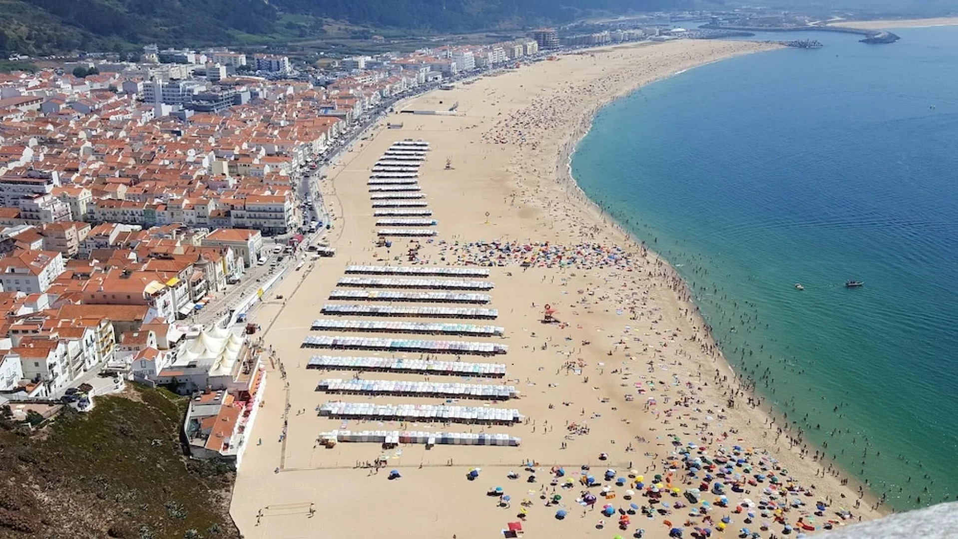 Apartment With 3 Bedrooms in Nazaré, With Wonderful sea View and Furnished Terrace Near the Beach