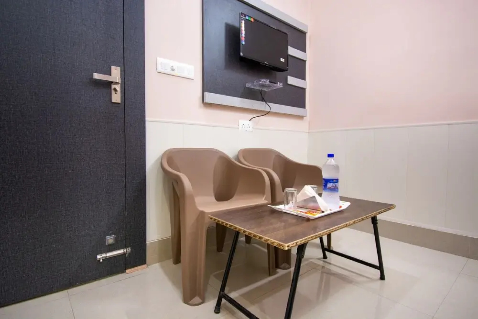 OYO 44100 Green Valley Lodge