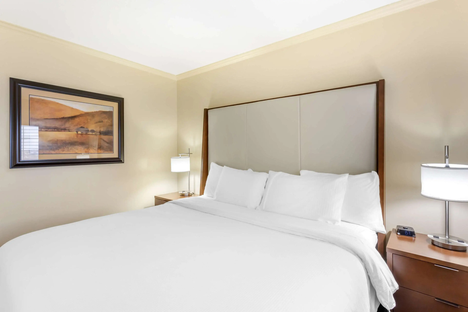 Best Western Plus Cottontree Inn