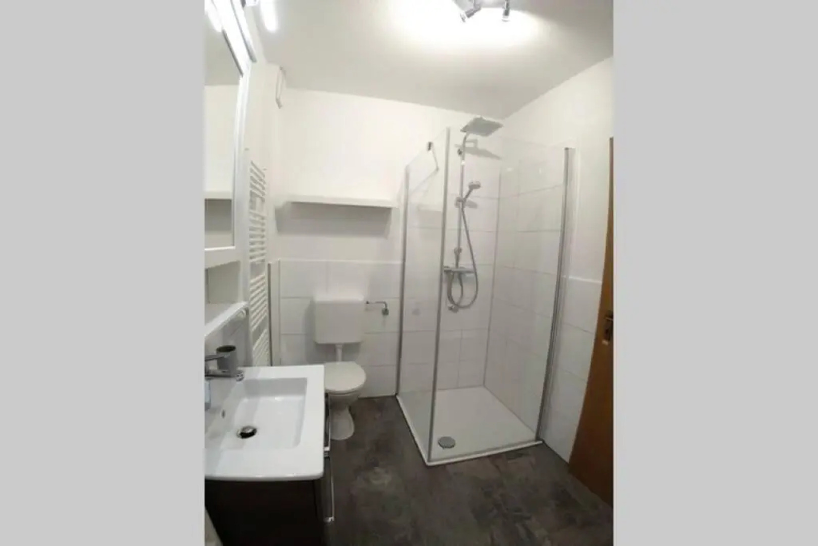 EXKLUSIVE Ferienwohnung in Einbeck, 3 Schlafzimmer mit Balkon!