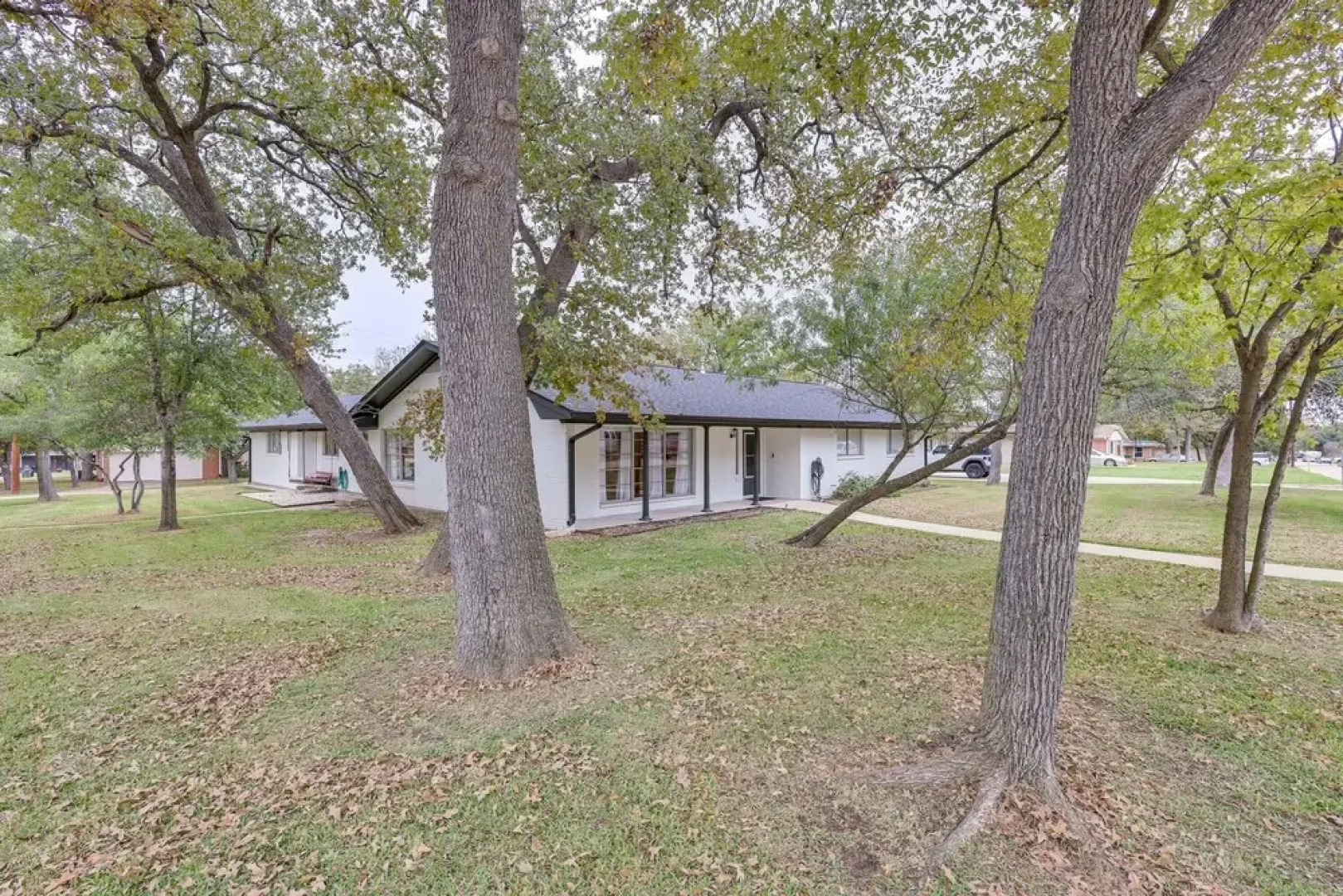 Spacious Bryan Home w/ Patio: 4 Mi to Downtown