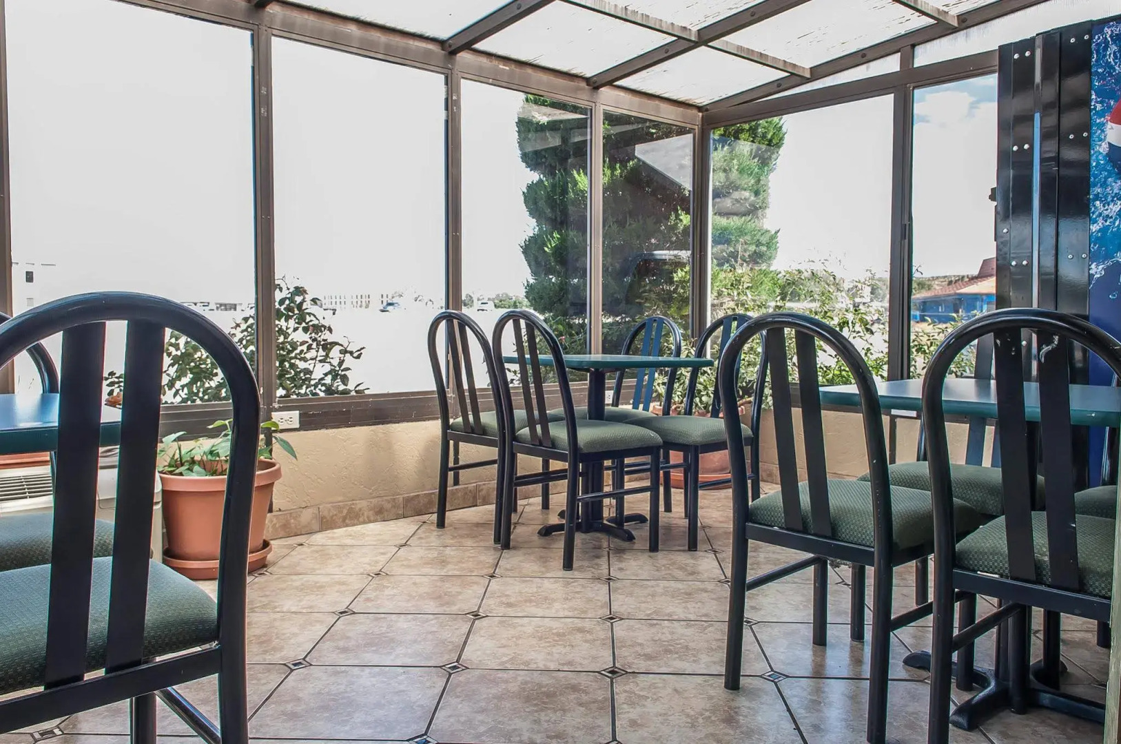 Rodeway Inn Farmington