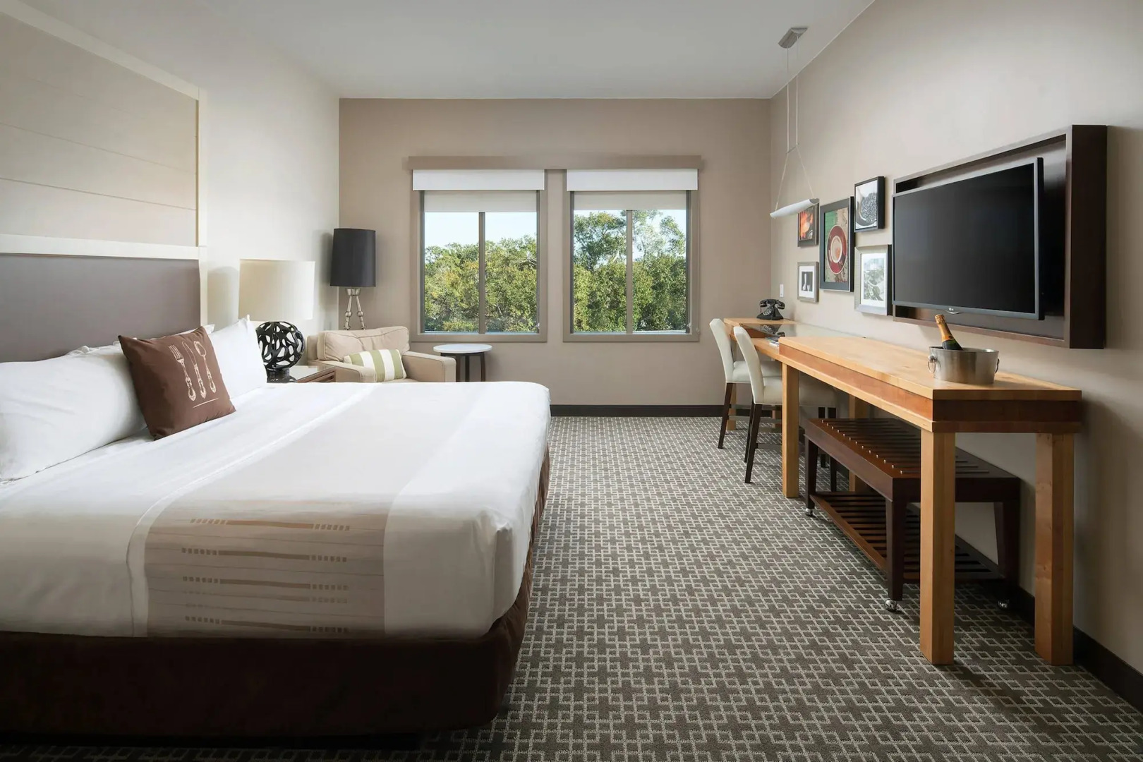 Epicurean Hotel, Autograph Collection