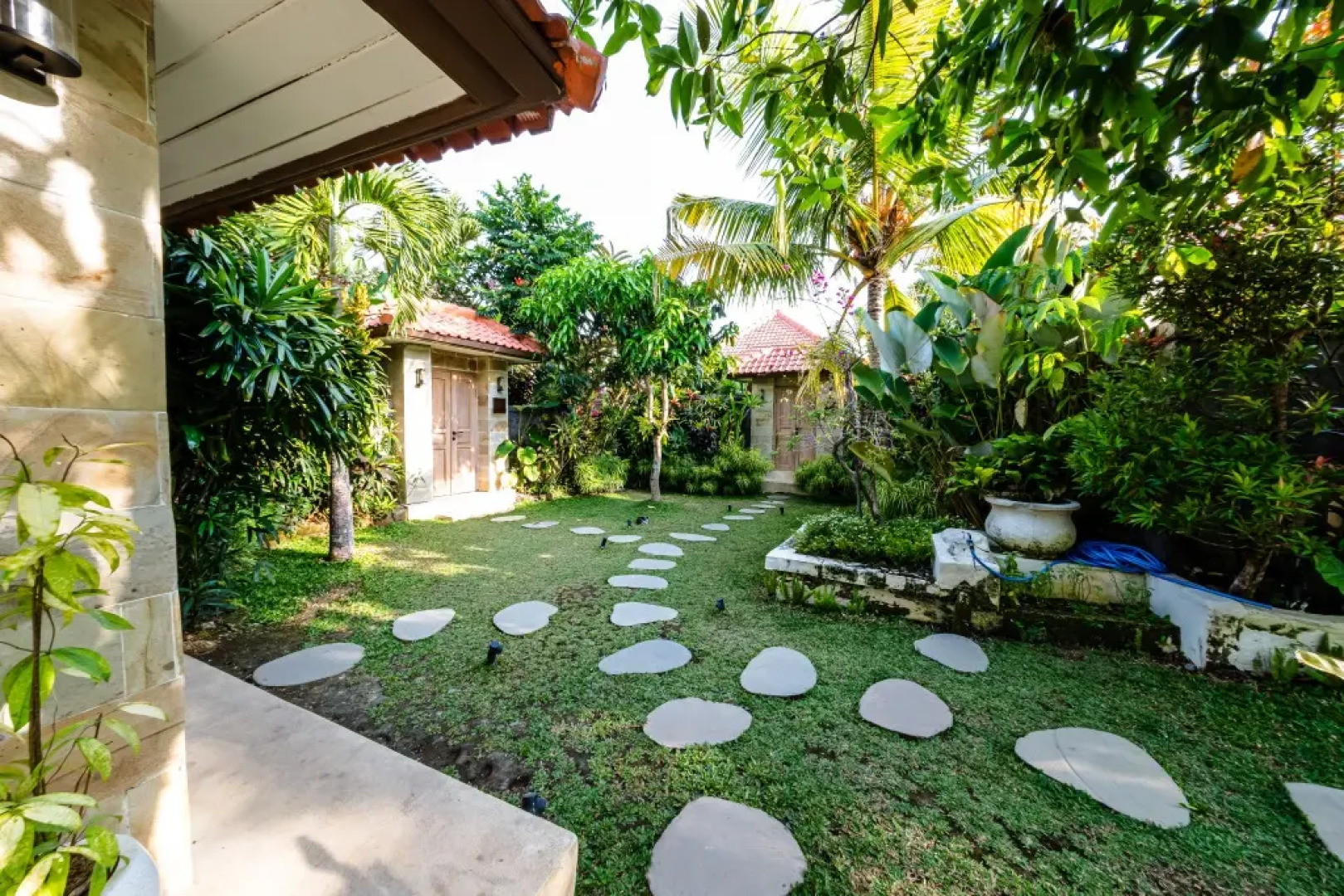 Nyaman Villas by EVDEkimi - Romantic escape among rice fields with Pool, Terrace